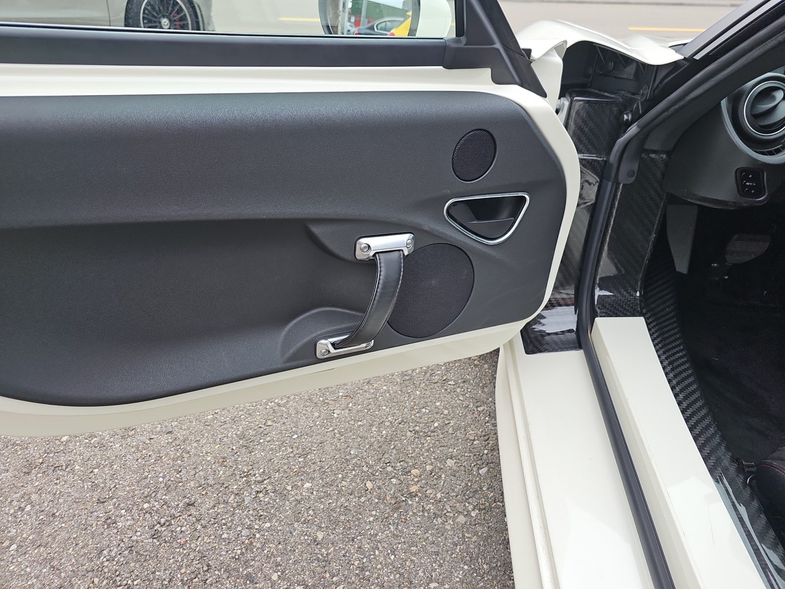 ALFA ROMEO 4C 1750 TBi TCT-image-15
