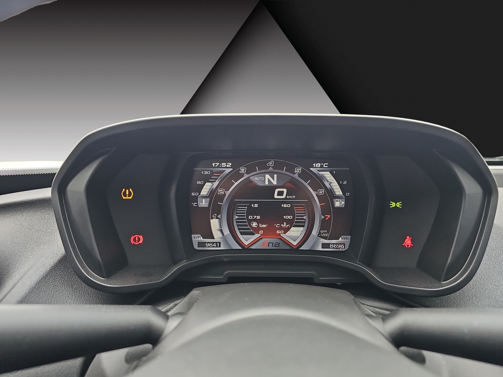 ALFA ROMEO 4C 1750 TBi TCT-image-7