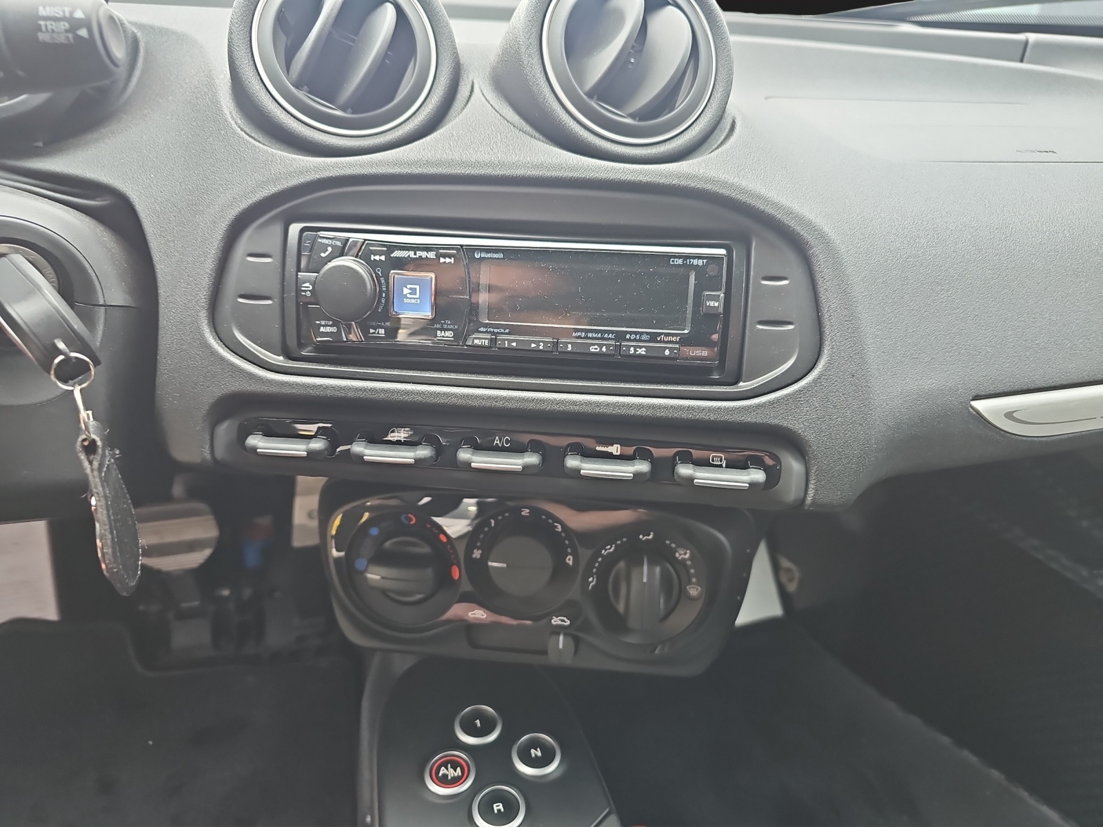 ALFA ROMEO 4C 1750 TBi TCT-image-10