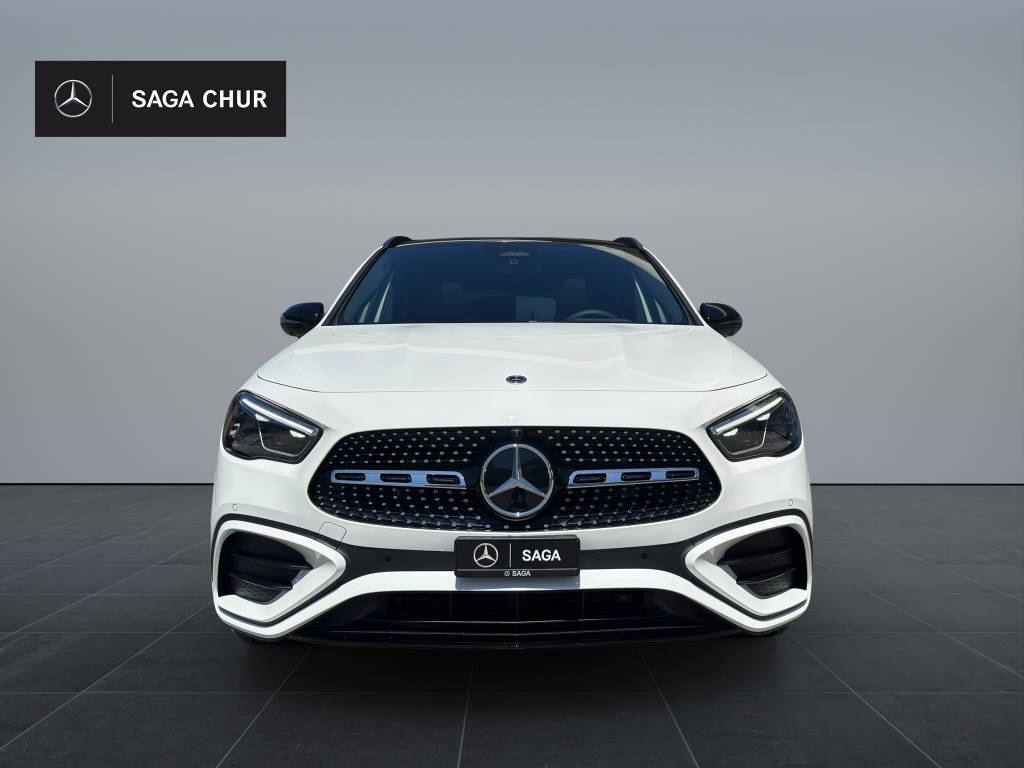 MERCEDES-BENZ GLA 250 Swiss Star AMG Line 4matic-showroom-element-1