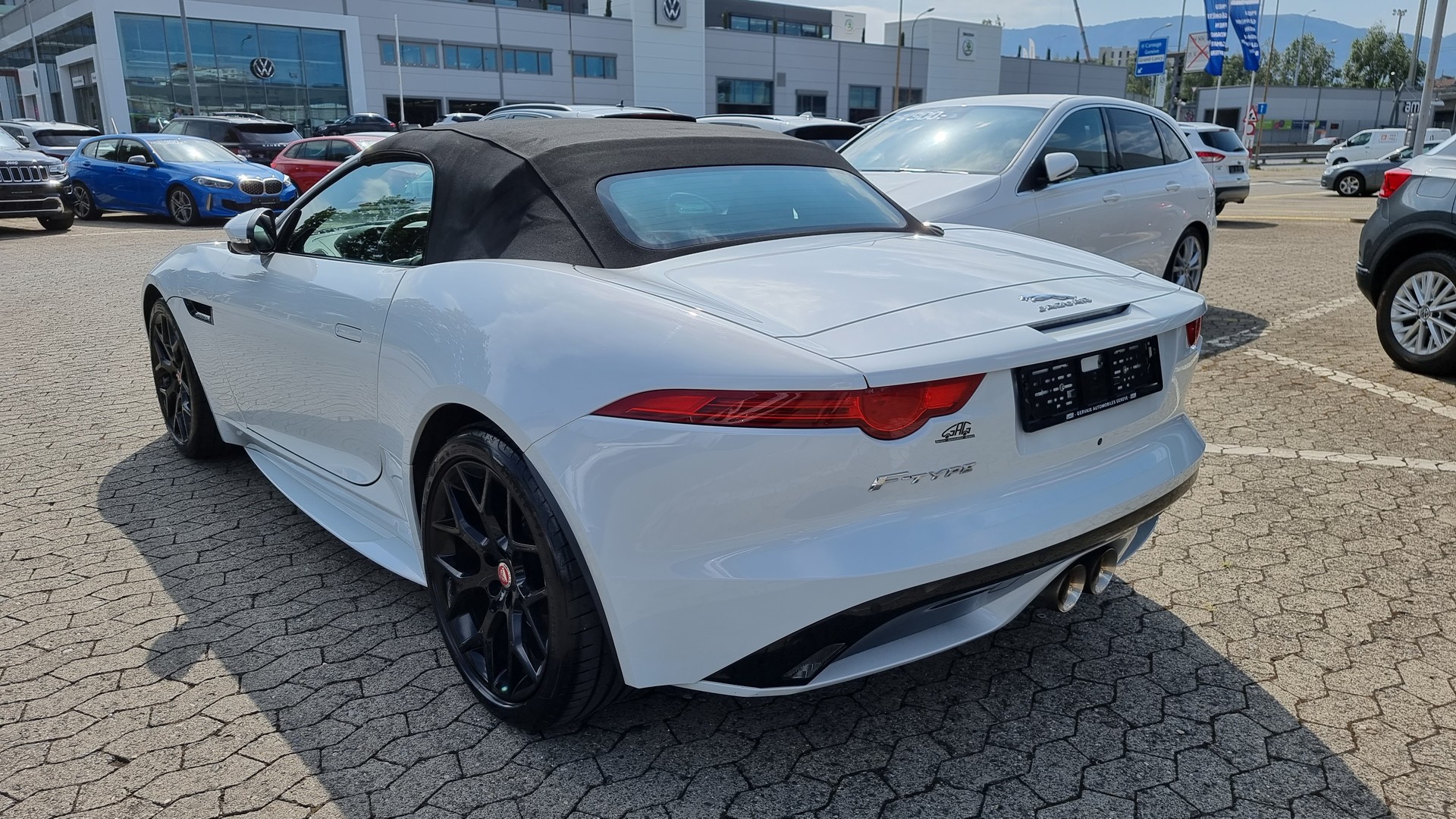 JAGUAR F-Type Convertible 3.0 V6 S/C-showroom-element-2
