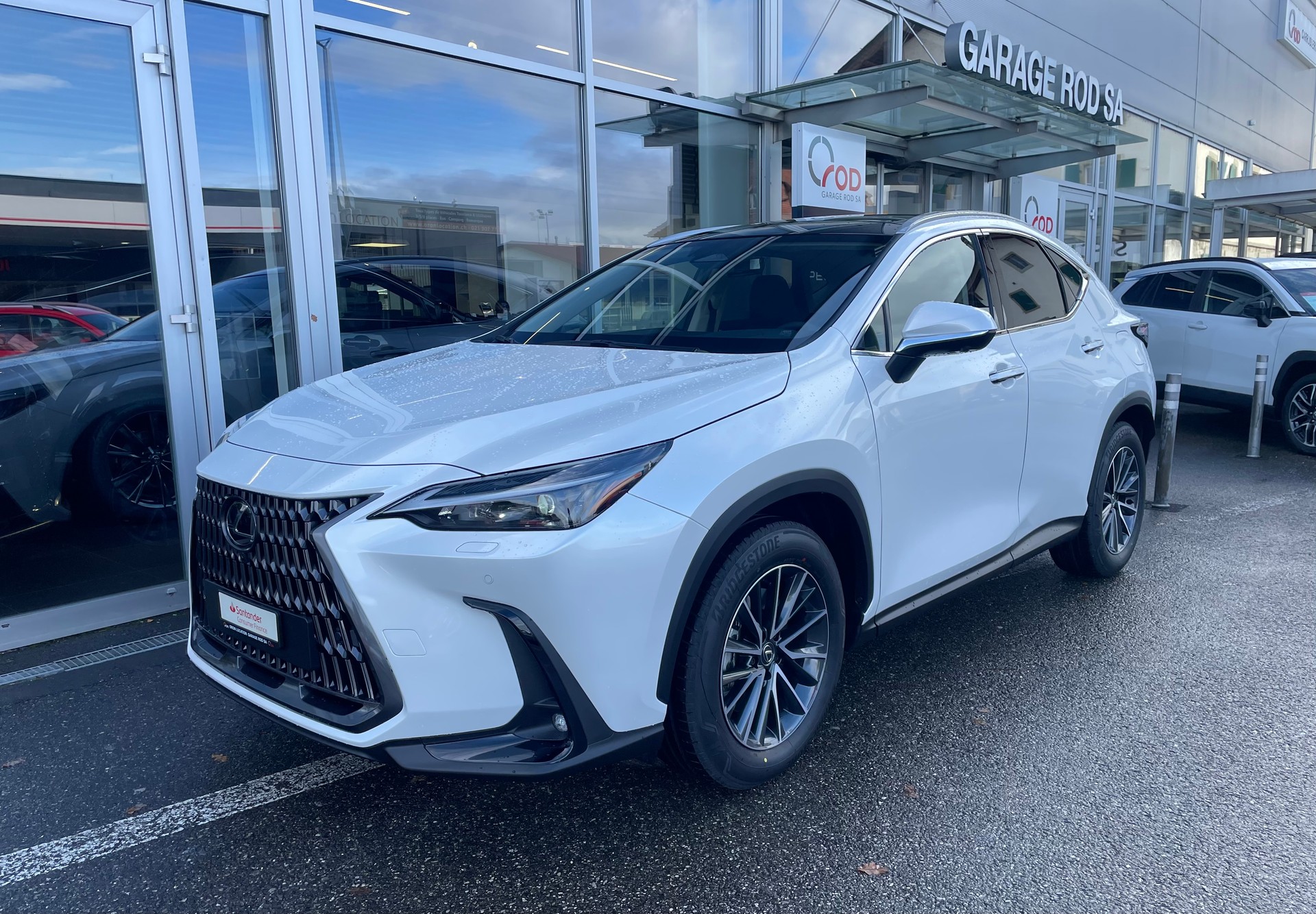 LEXUS NX 450h+ E-FOUR Comfort
