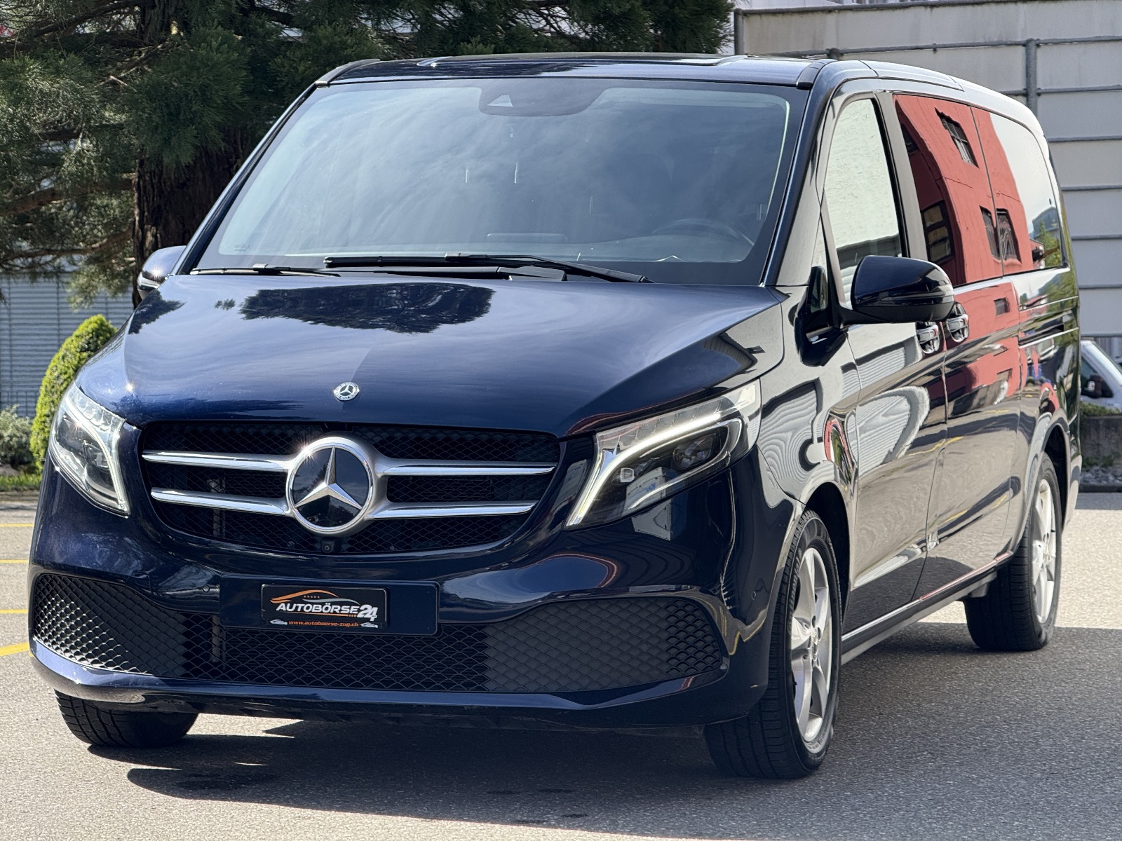MERCEDES-BENZ V 300 d Avantgarde lang 4matic Van