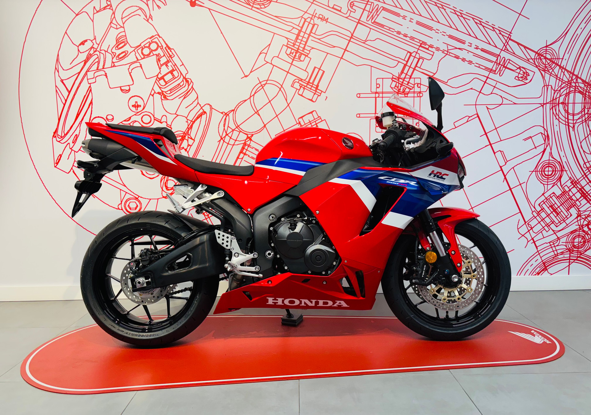 HONDA CBR 600 RR-image-1