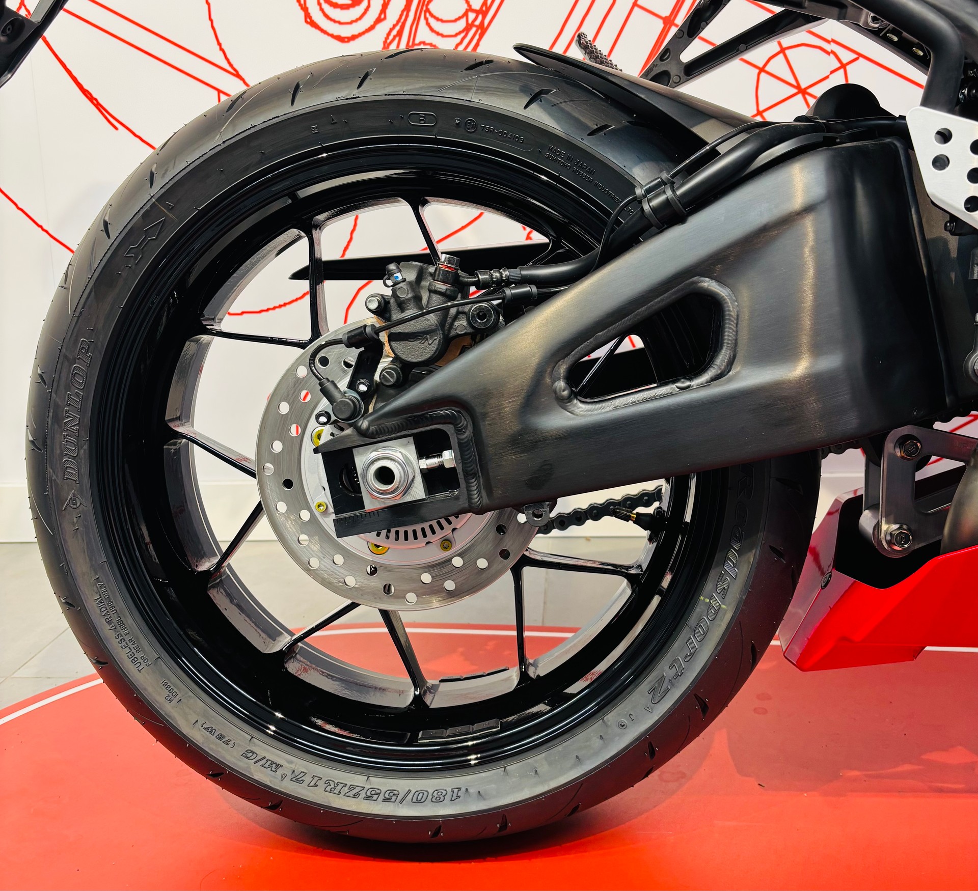 HONDA CBR 600 RR-image-9