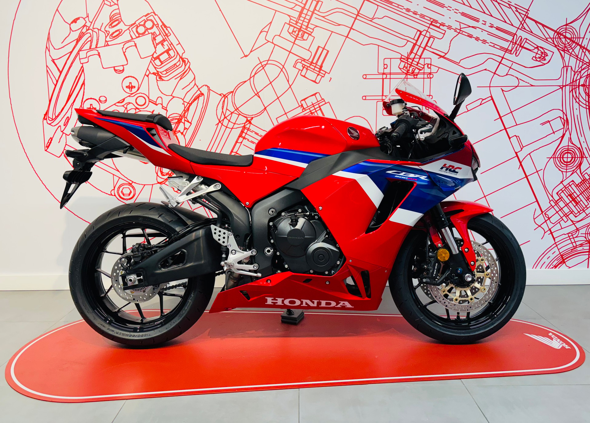 HONDA CBR 600 RR-image-0