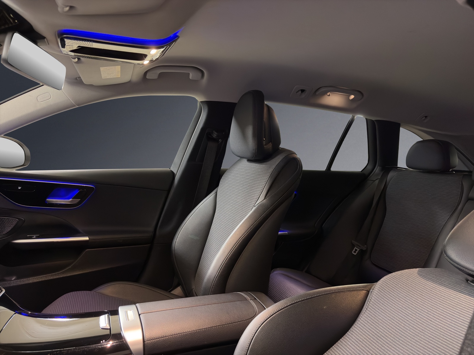 MERCEDES-BENZ C 220 d T 4M Avantgarde-image-7