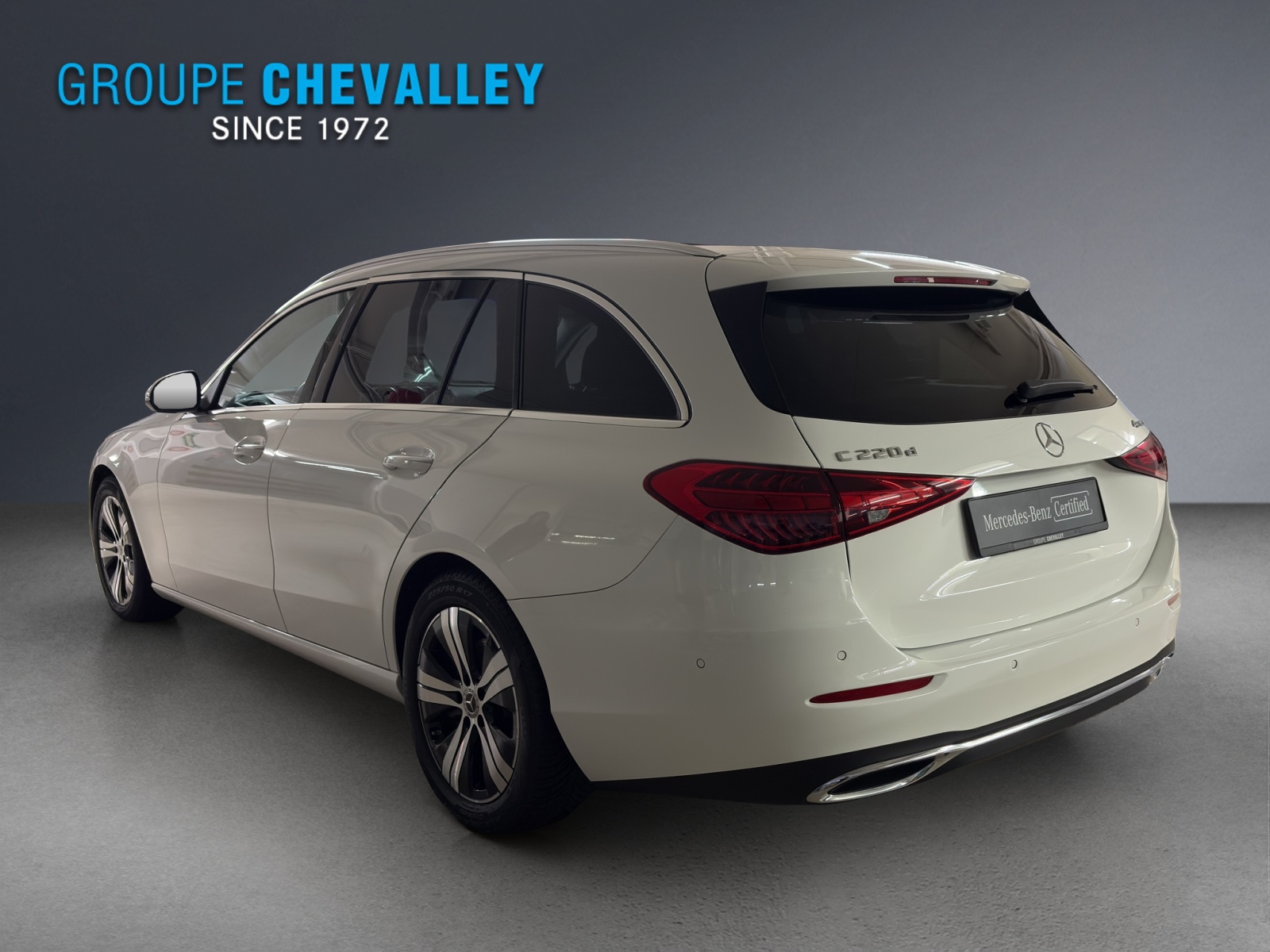 MERCEDES-BENZ C 220 d T 4M Avantgarde-showroom-element-3