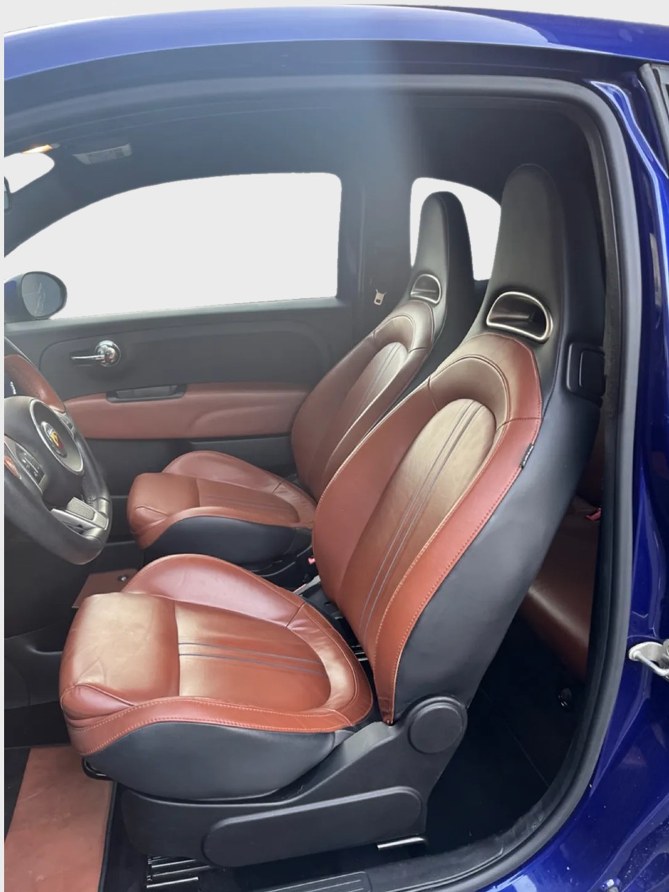 FIAT 595 1.4 16V Turbo Abarth Turismo-image-10