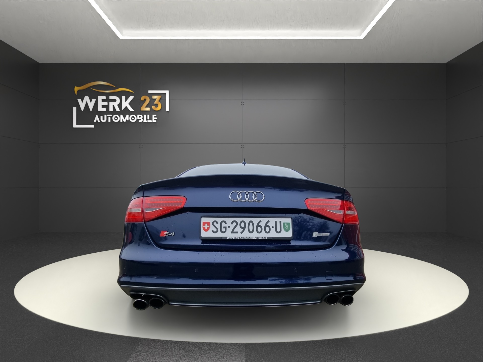 AUDI S4-image-4