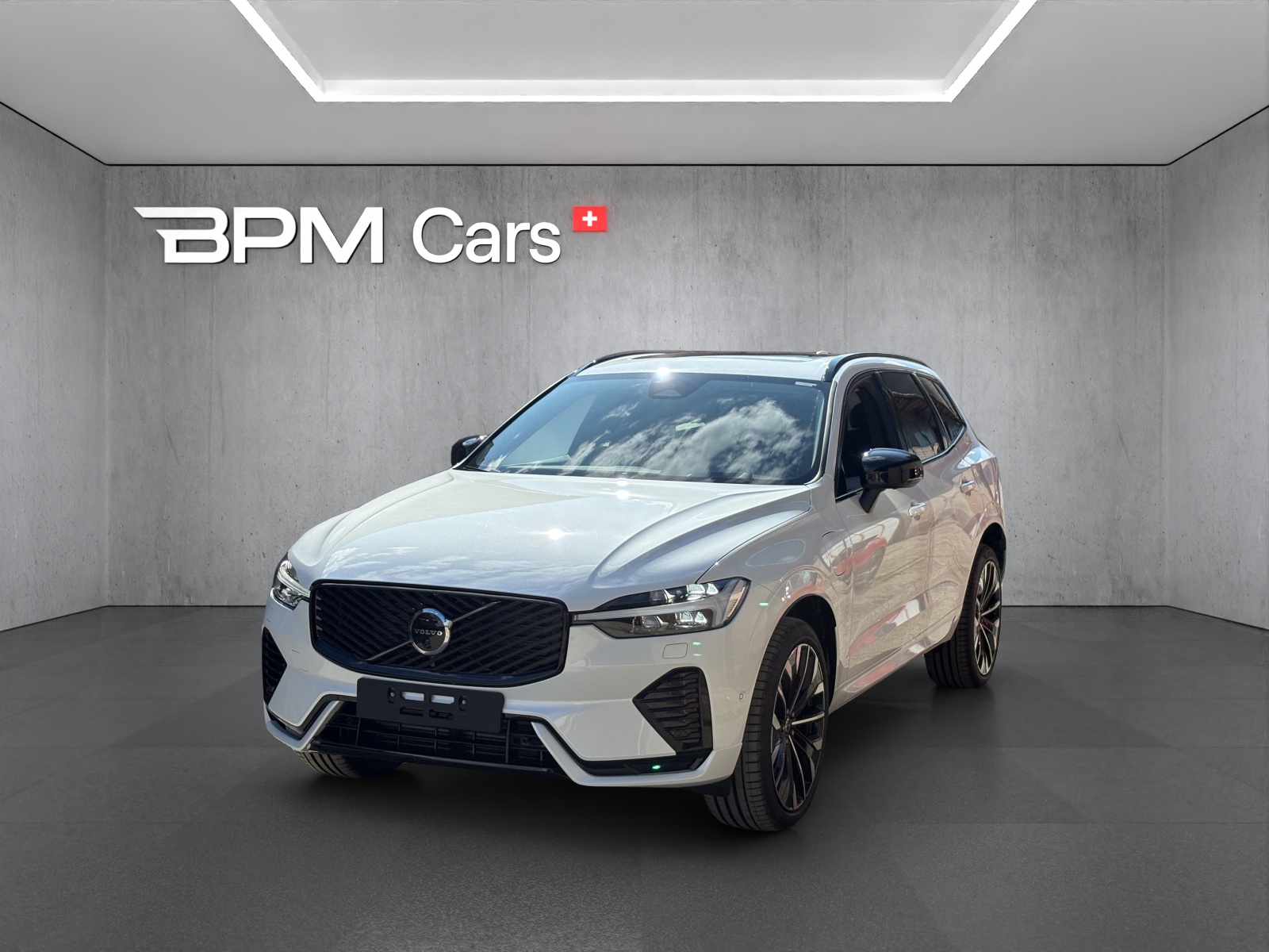 VOLVO XC60 2.0 T8 TE Ultra Dark eAWD
