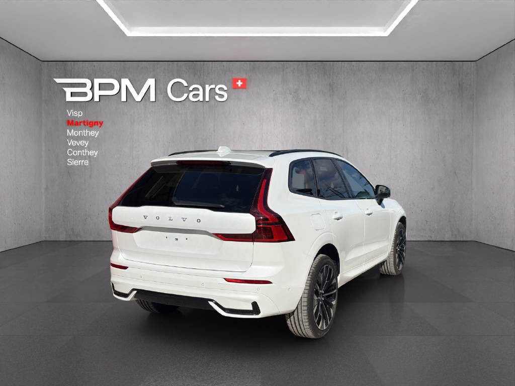VOLVO XC60 2.0 T8 TE Ultra Dark eAWD-showroom-element-3