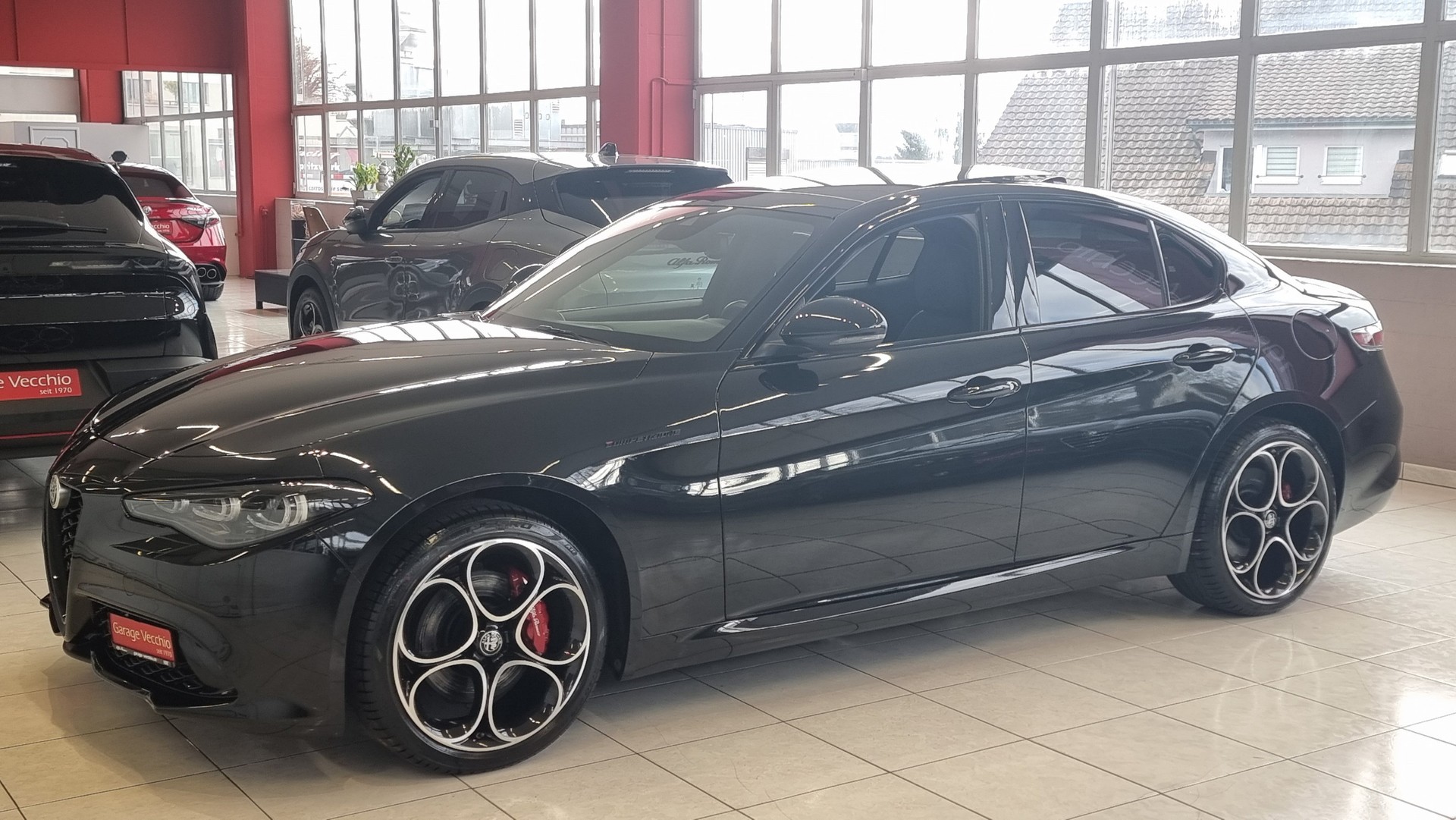 ALFA ROMEO Giulia 2.0 Q4 Competizione Sky-showroom-element-1