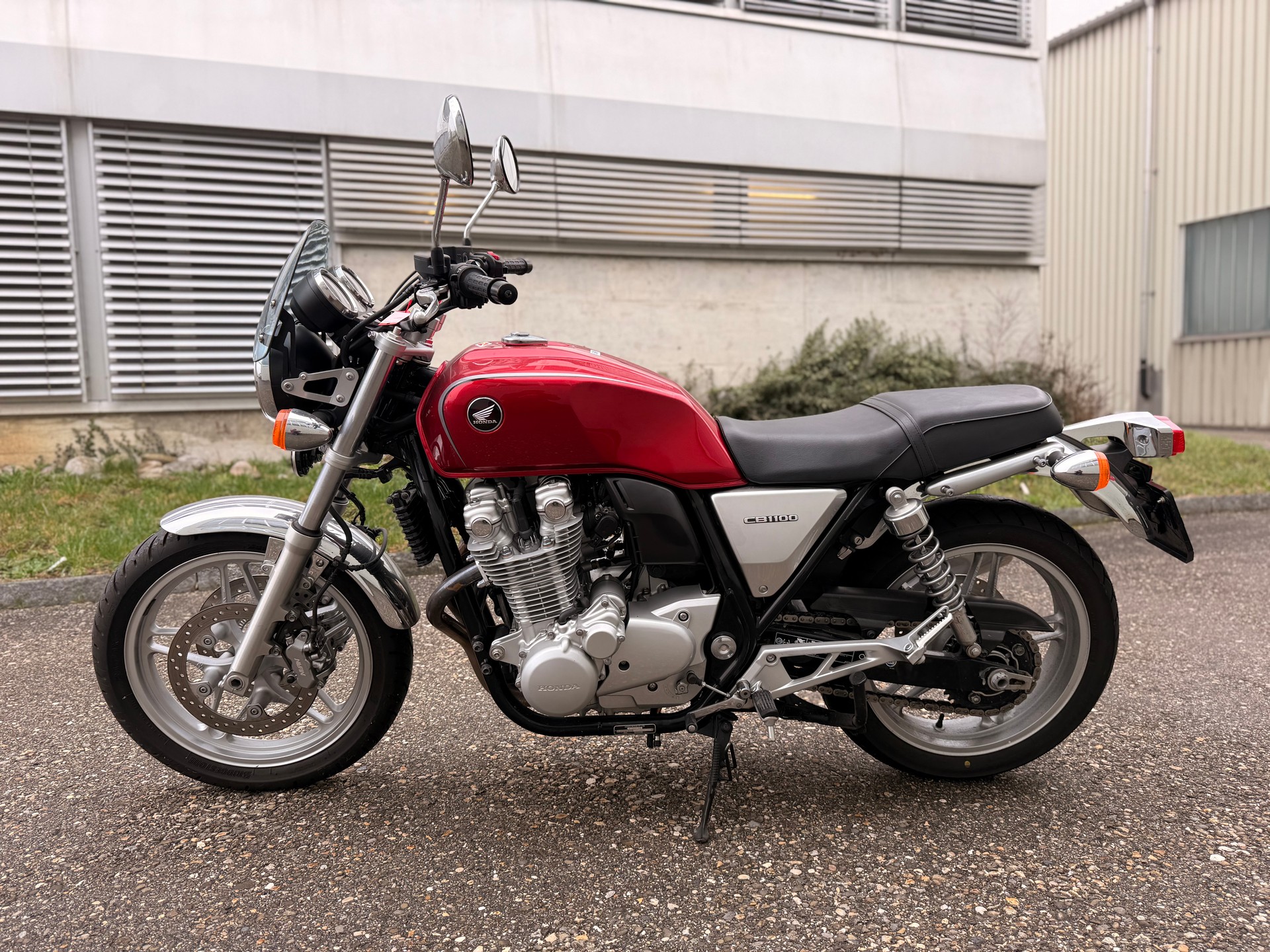HONDA CB 1100 A ABS-image-2