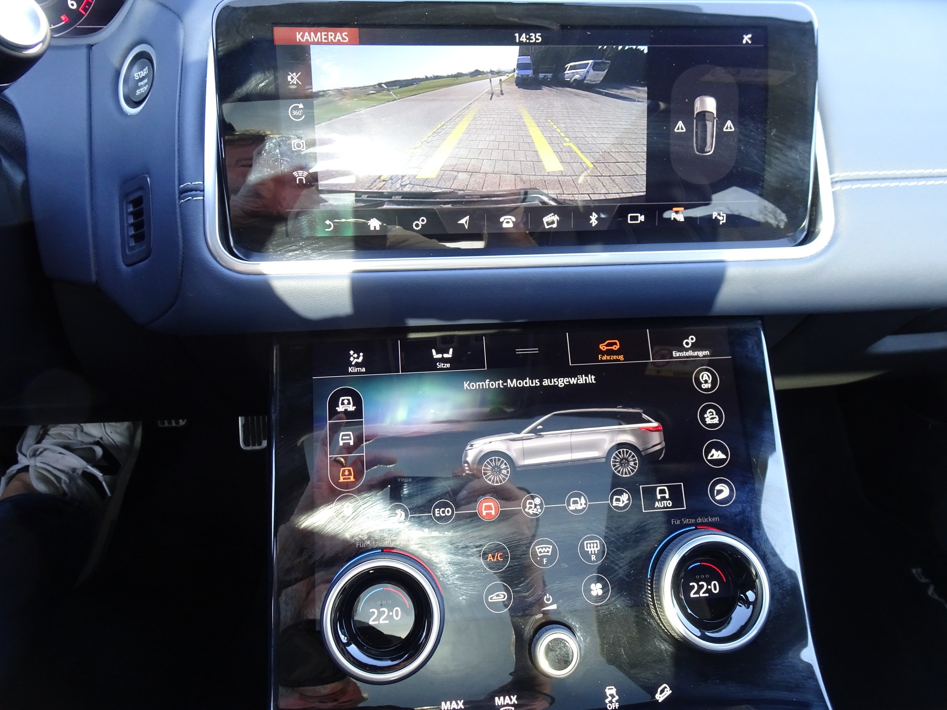 LAND ROVER Range Rover Velar R-Dynamic D 300 HSE Automatic-image-12