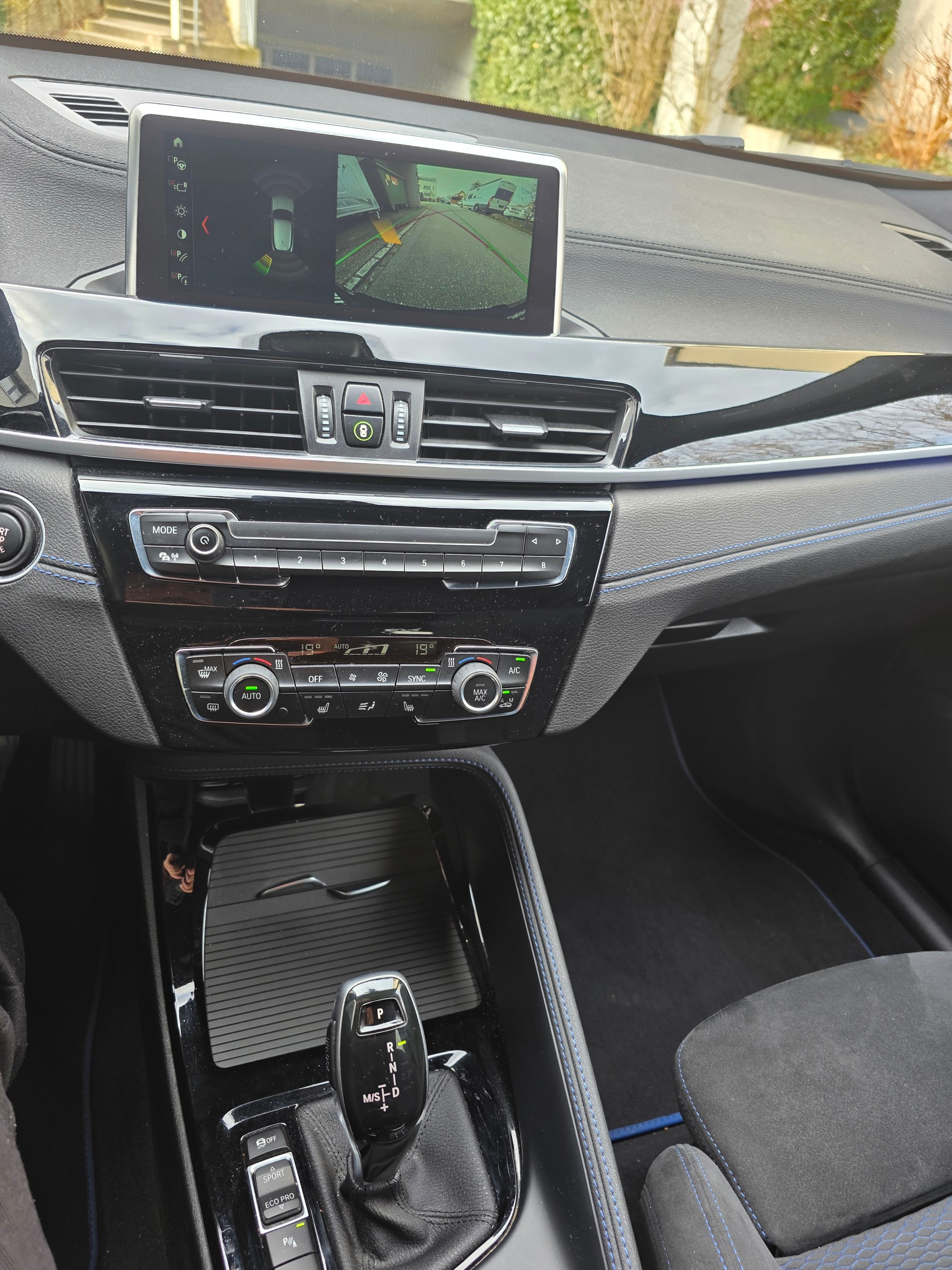 BMW X2 xDrive 20d M Sport Steptronic-image-19