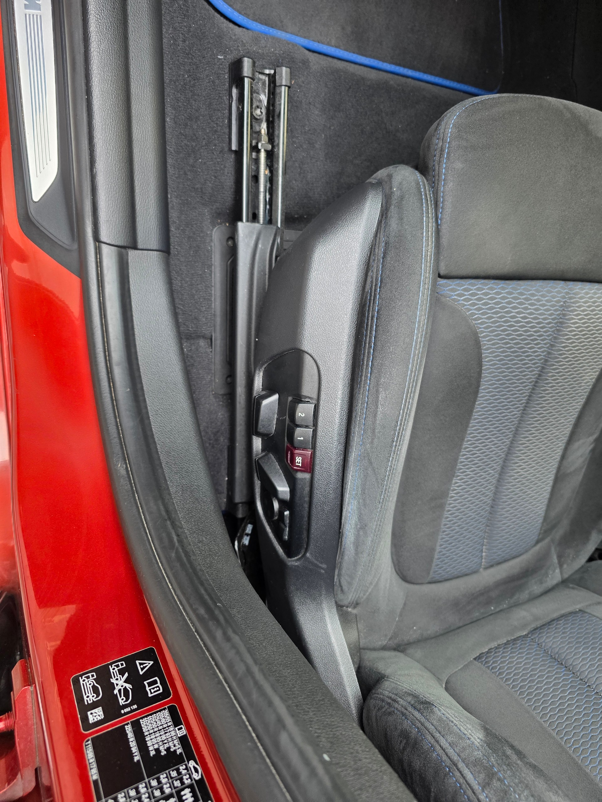BMW X2 xDrive 20d M Sport Steptronic-image-17