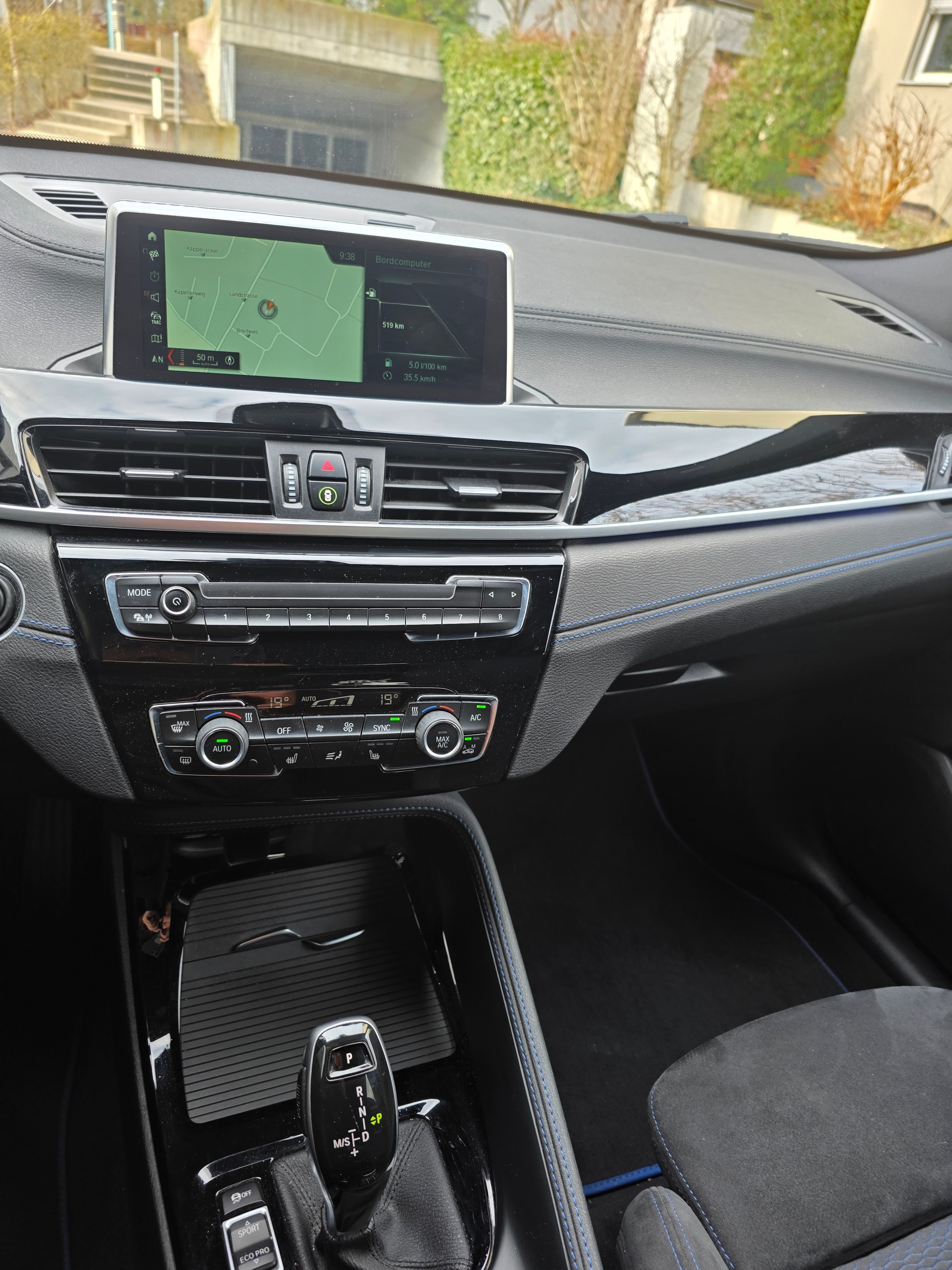 BMW X2 xDrive 20d M Sport Steptronic-image-18