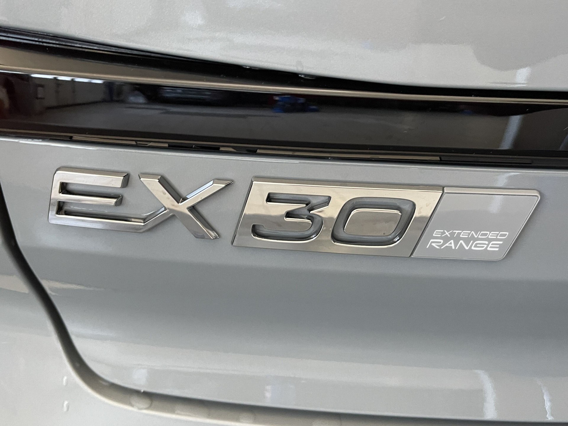 VOLVO EX30 E60 Plus-image-11