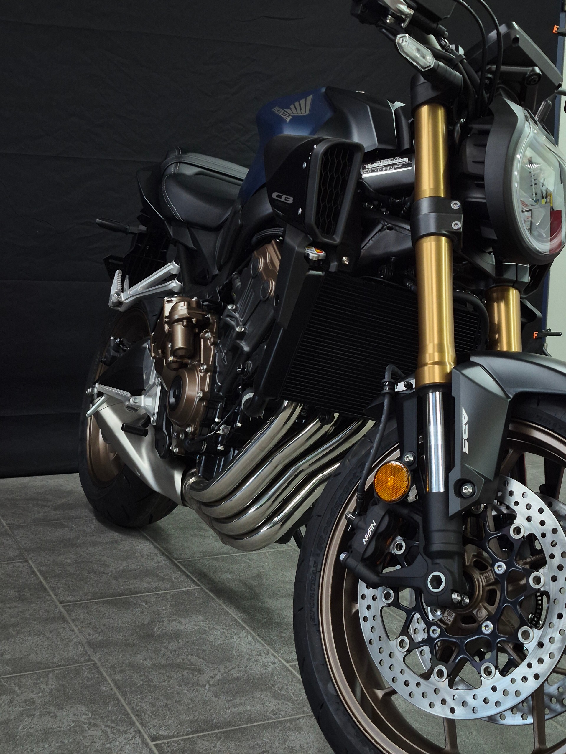 HONDA CB 650 R E-Clutch-image-2