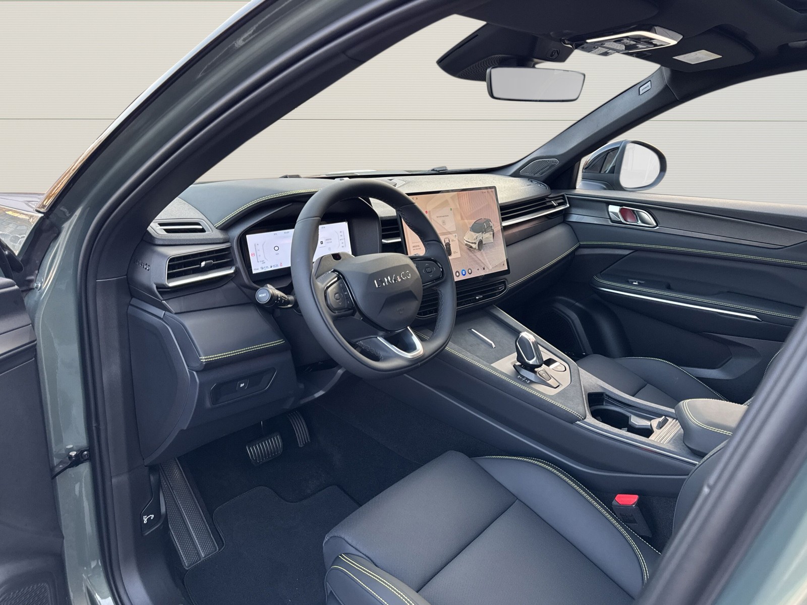LYNK & CO 01 1.5 PHEV More-image-5