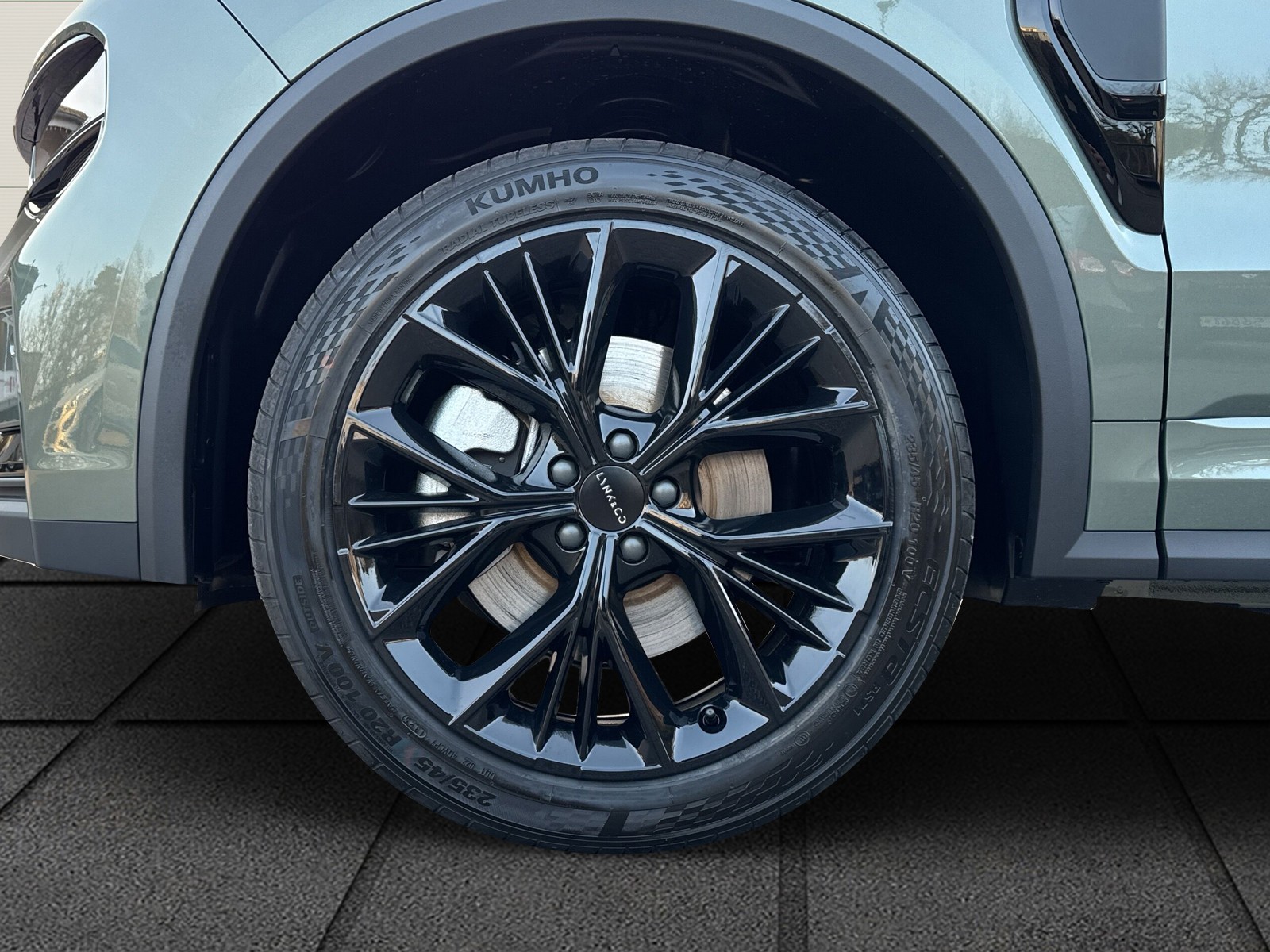 LYNK & CO 01 1.5 PHEV More-image-4