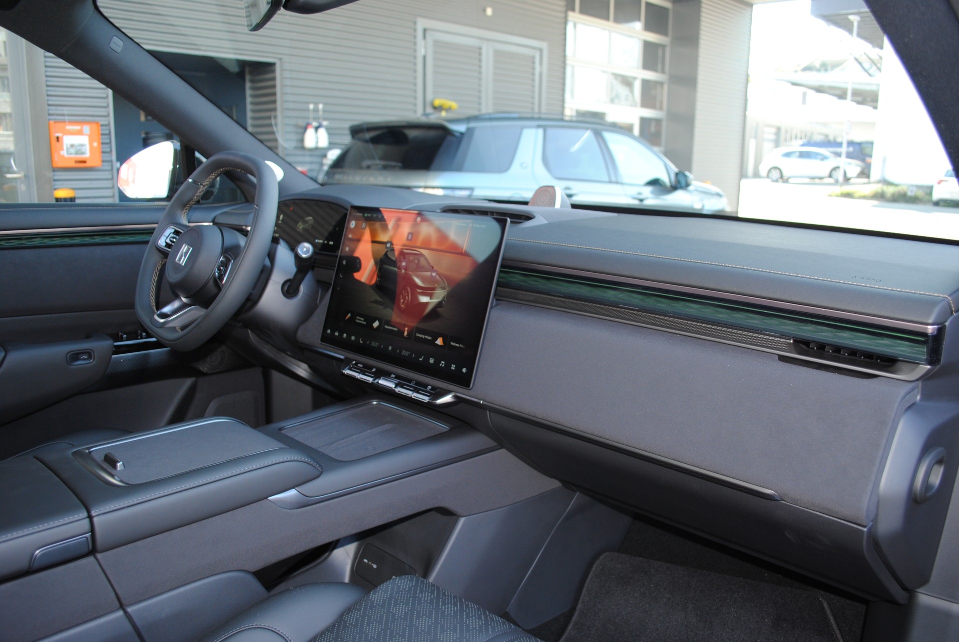 ZEEKR 7X 100kWh Privilege AWD inkl. Comfort und Cockpit Paket-image-12