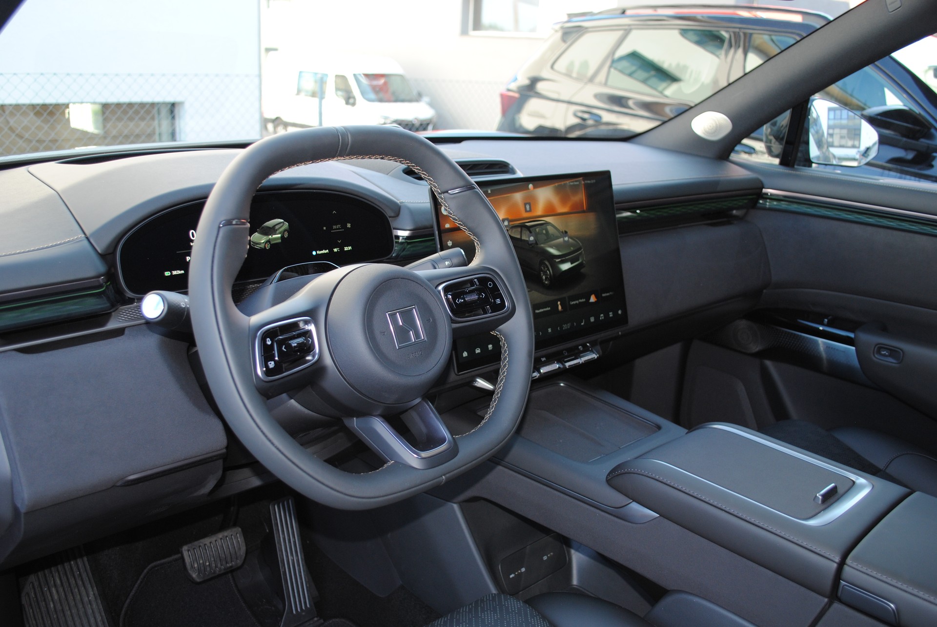 ZEEKR 7X 100kWh Privilege AWD inkl. Comfort und Cockpit Paket-image-10