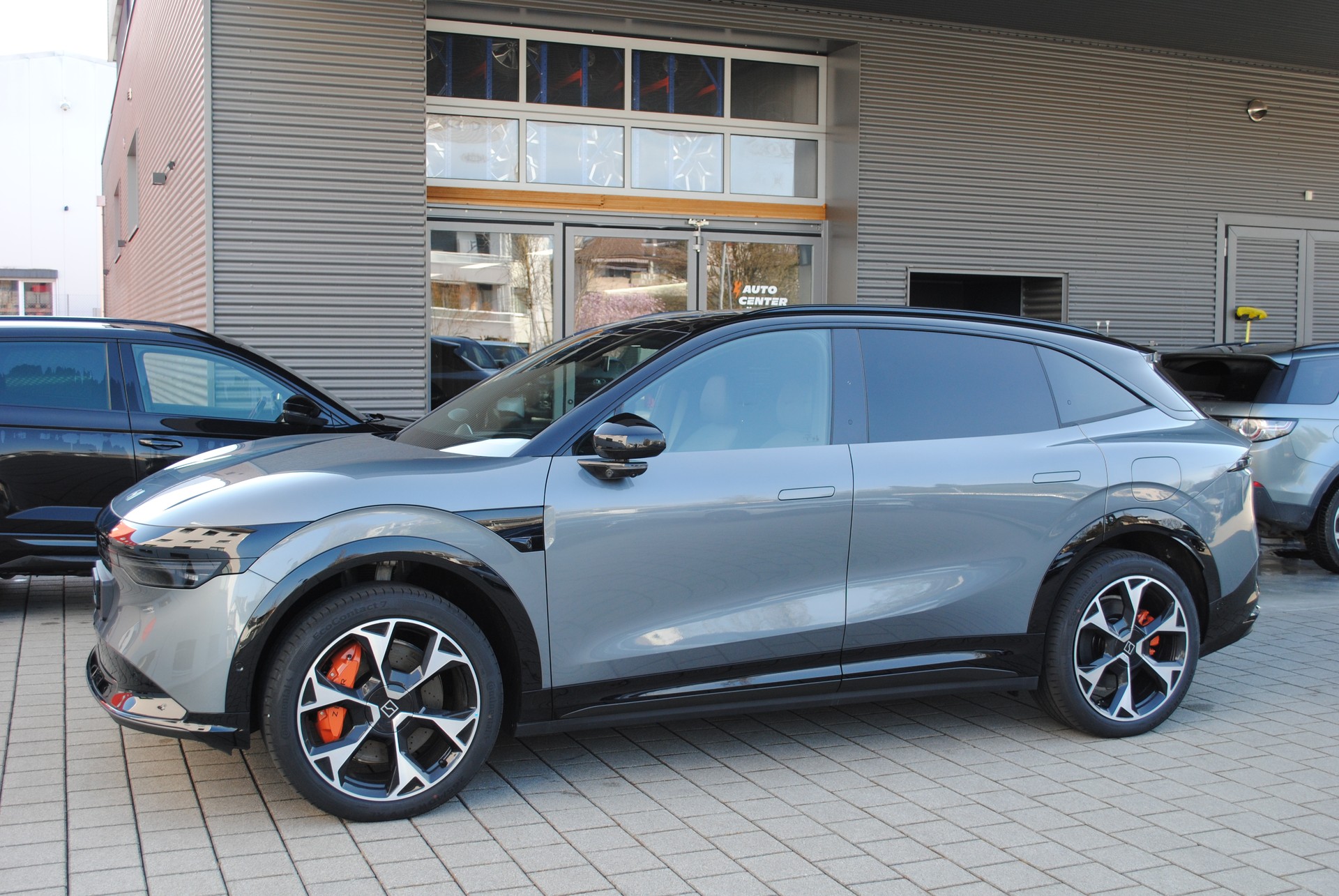 ZEEKR 7X 100kWh Privilege AWD inkl. Comfort und Cockpit Paket-showroom-element-3