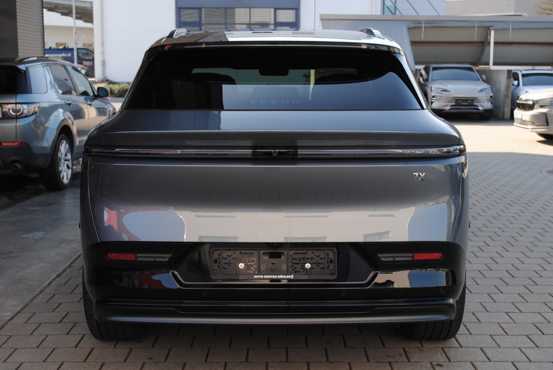 ZEEKR 7X 100kWh Privilege AWD inkl. Comfort und Cockpit Paket-image-5
