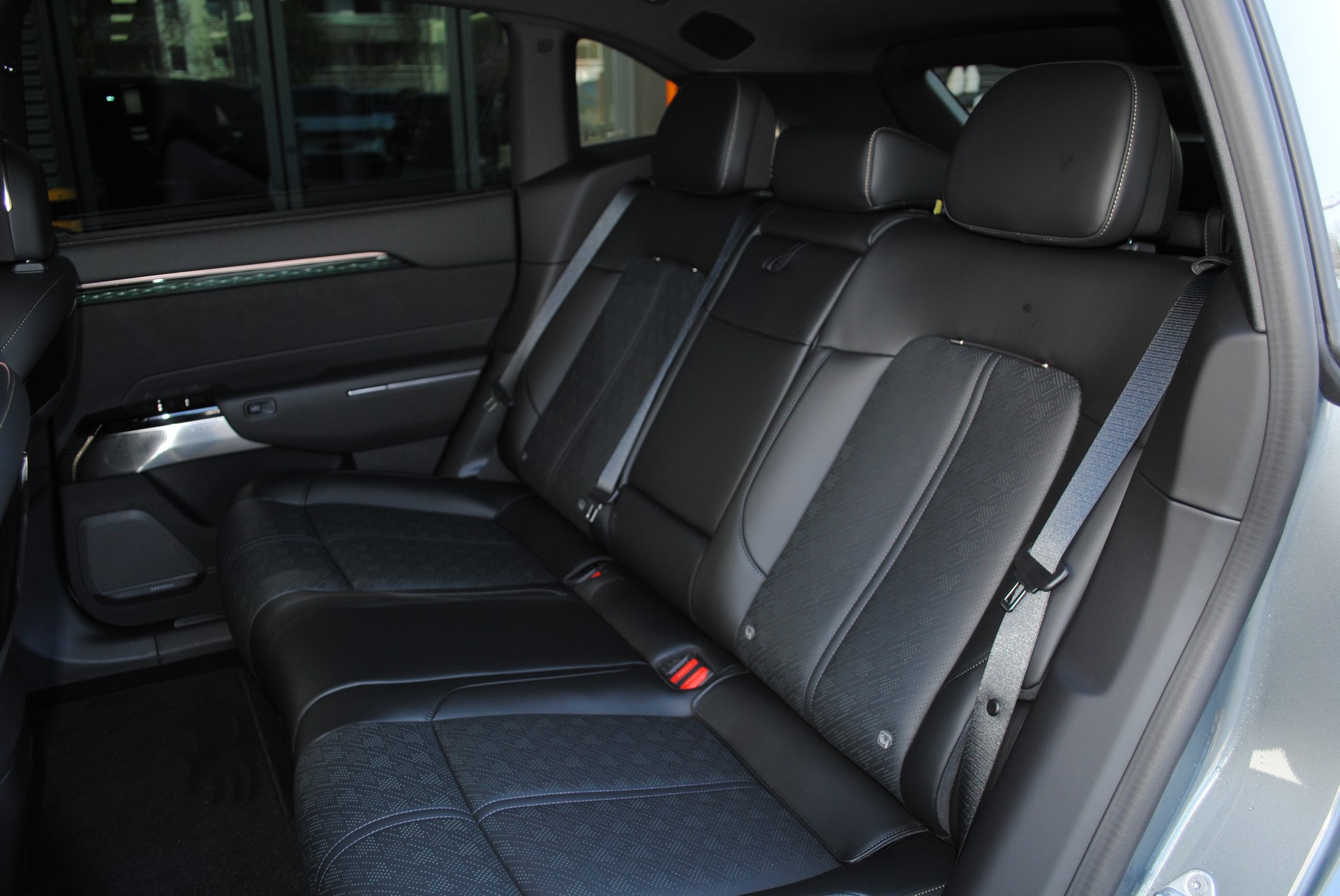 ZEEKR 7X 100kWh Privilege AWD inkl. Comfort und Cockpit Paket-image-14