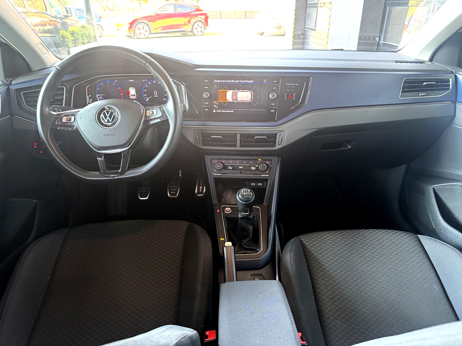VW Polo 1.0 BMT United-image-7