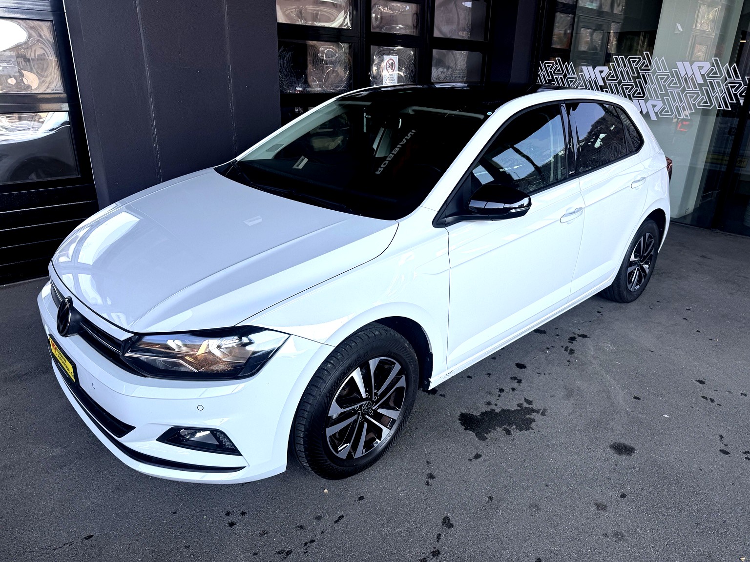 VW Polo 1.0 BMT United-image-5