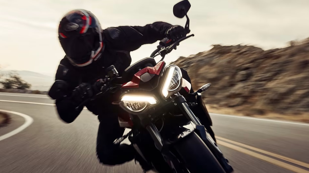 TRIUMPH Street Triple 765 RS-image-3