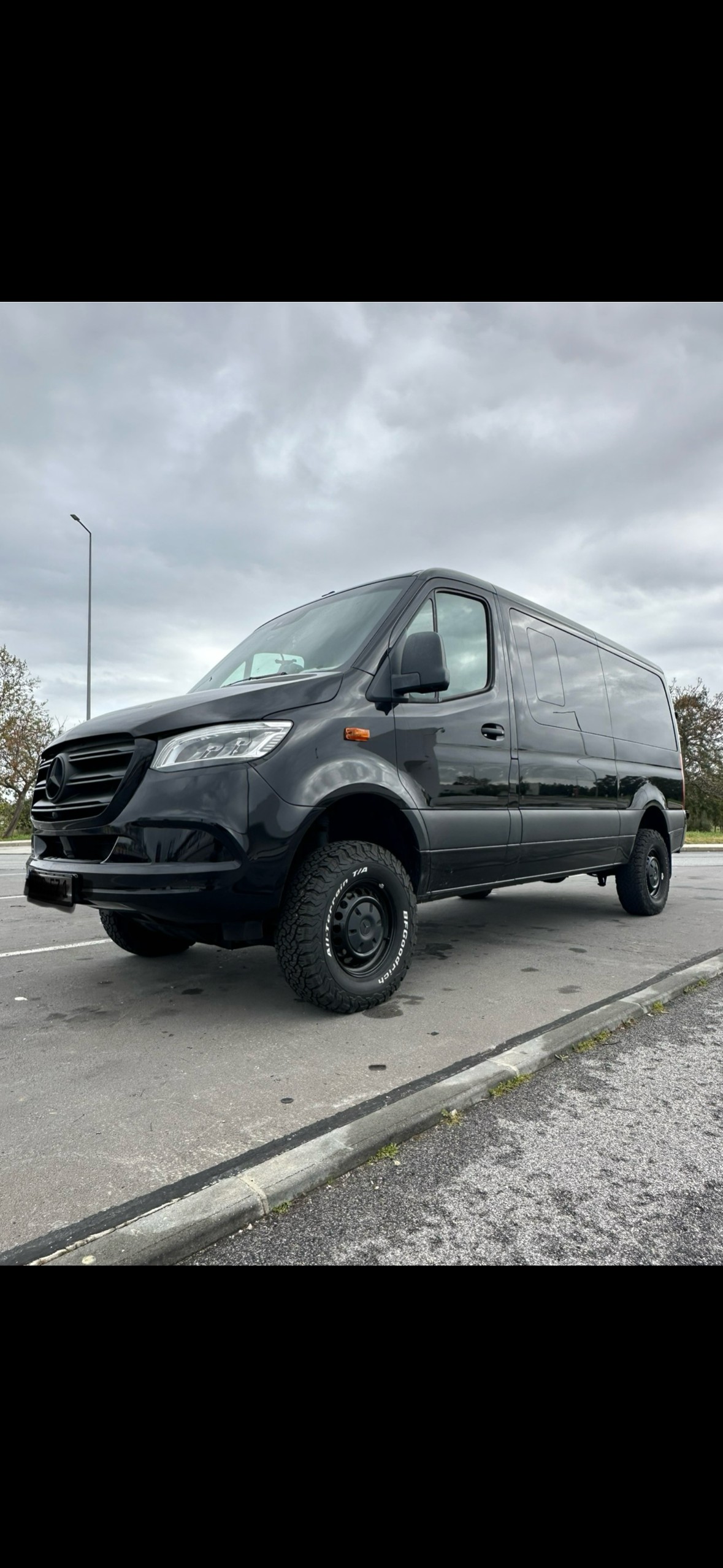 MERCEDES-BENZ Sprinter 319 CDI Standard 9G-TRONIC 4X4