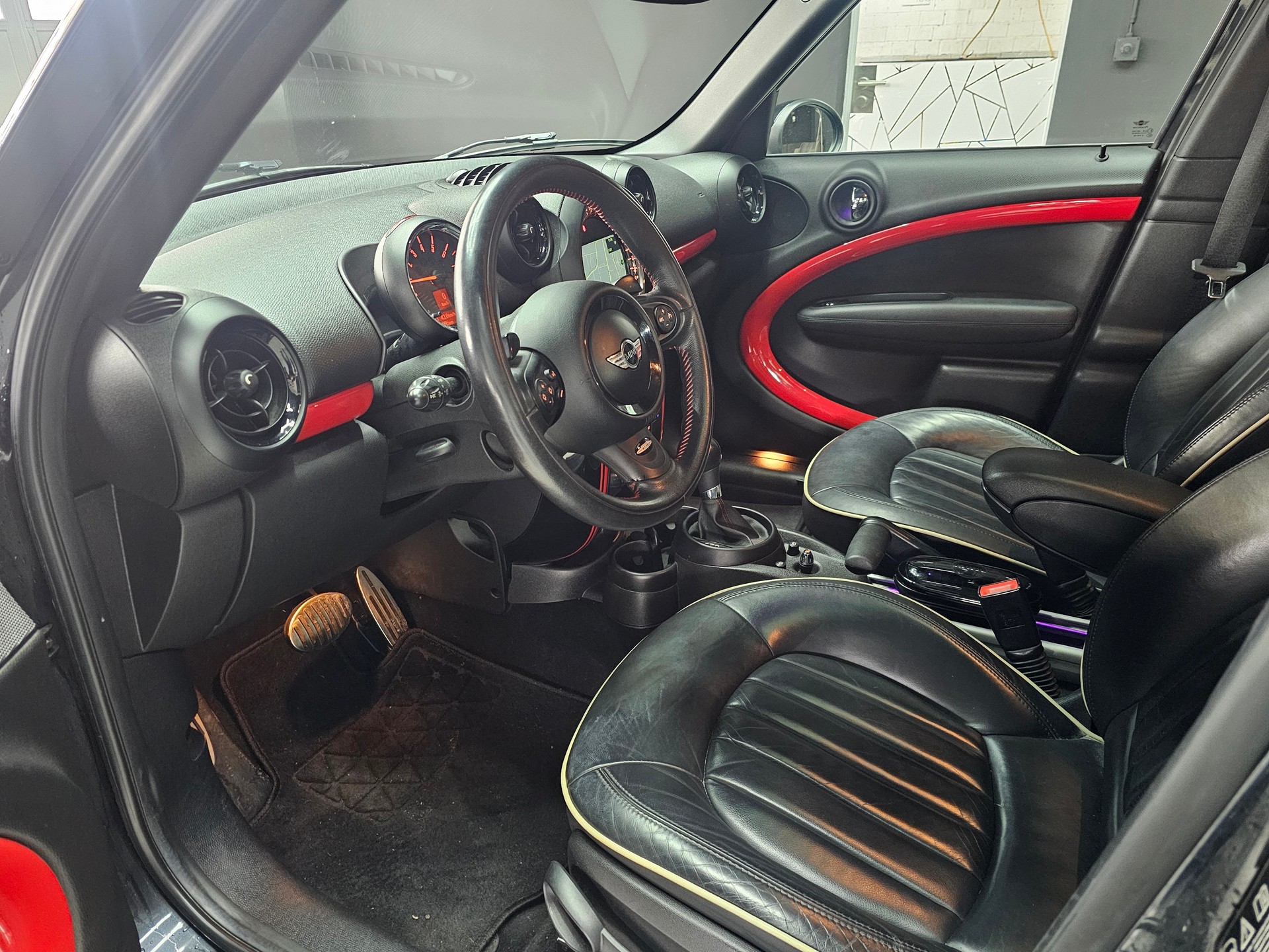 MINI Countryman John Cooper Works ALL4 Steptronic-image-4
