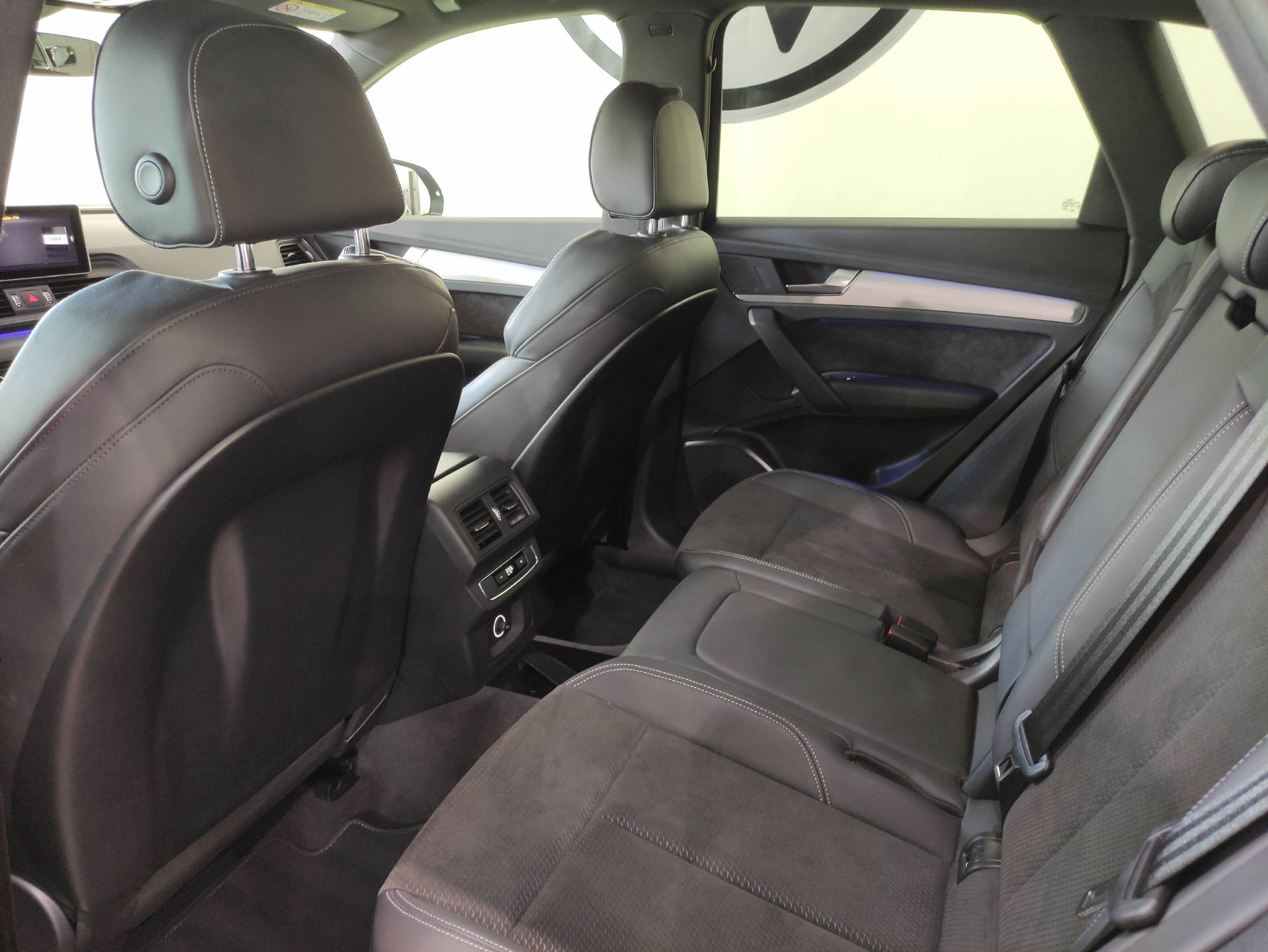 AUDI SQ5 3.0 V6 TDI quattro T-Tronic-image-11