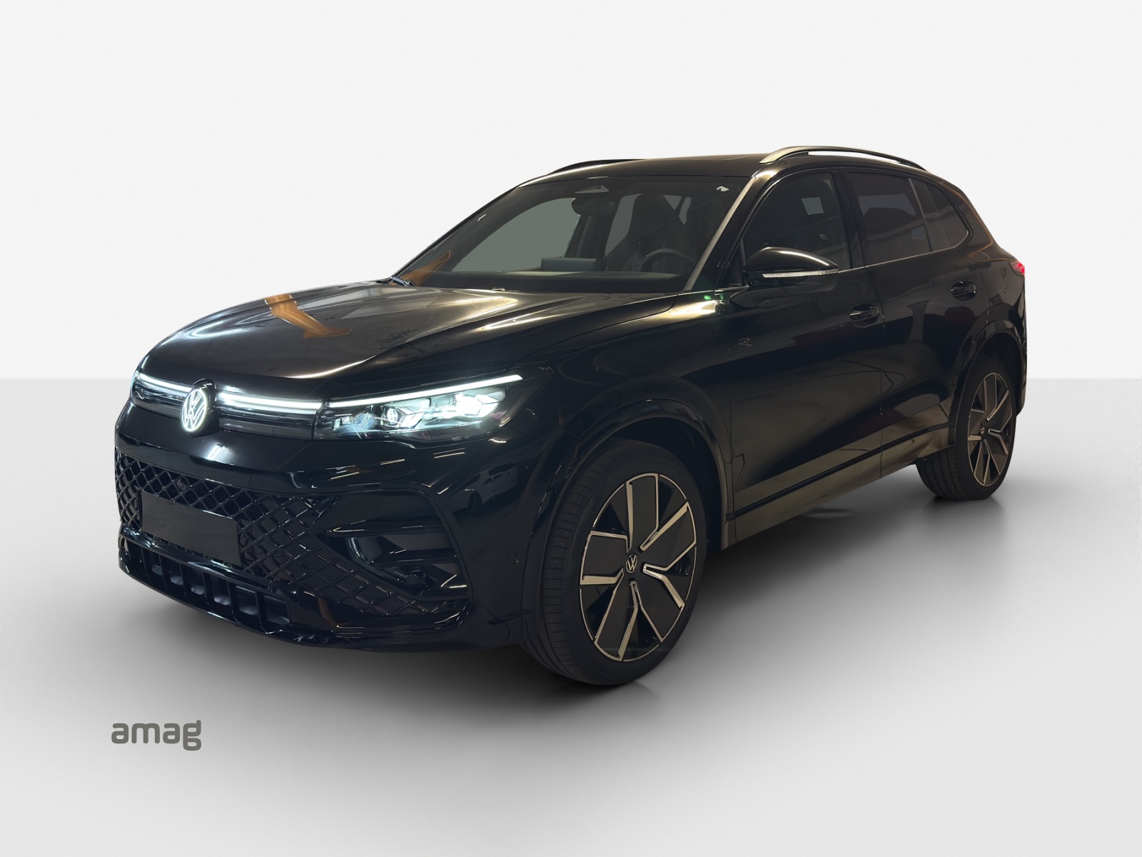 VW Tiguan 2.0 TSI DSG R-Line 4Motion