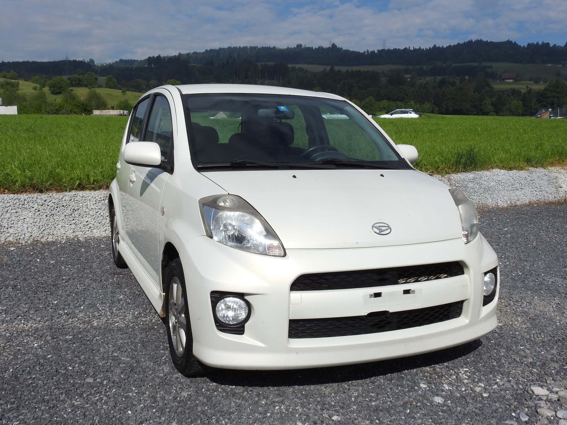 DAIHATSU Sirion 1.3 eco-4WD Automatic-image-7