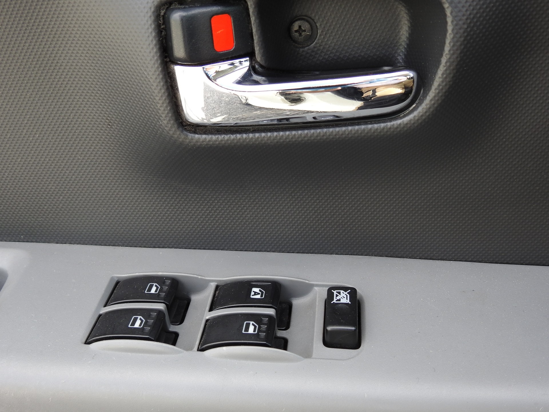 DAIHATSU Sirion 1.3 eco-4WD Automatic-image-23