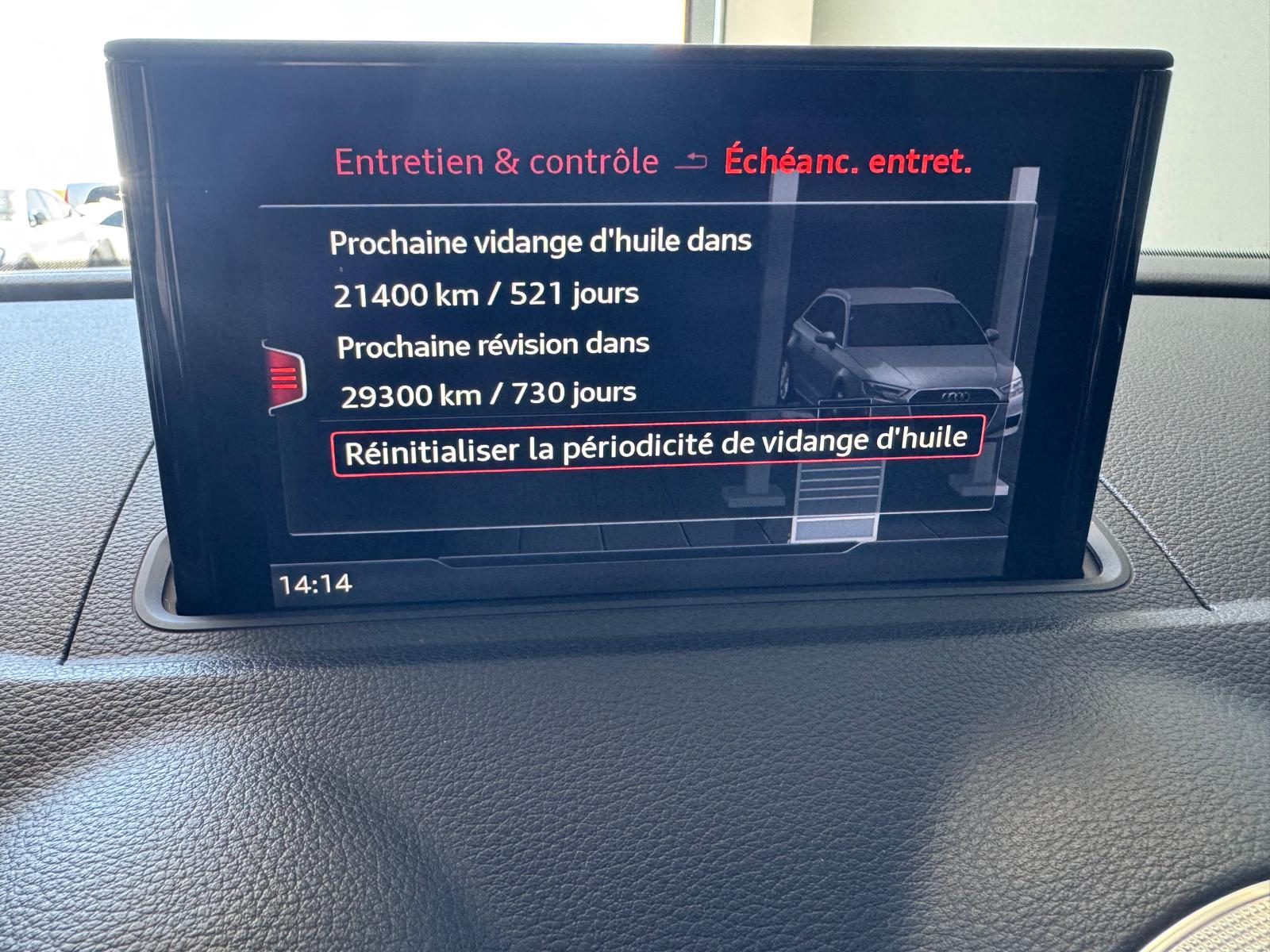 AUDI A3 Sportback 2.0 TFSI quattro S-tronic-image-22