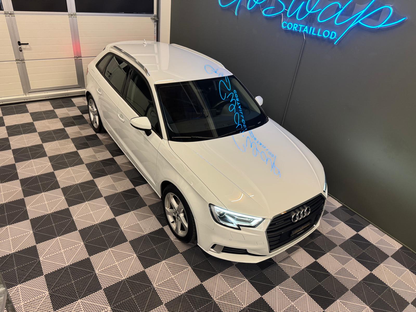 AUDI A3 Sportback 2.0 TFSI quattro S-tronic-image-6