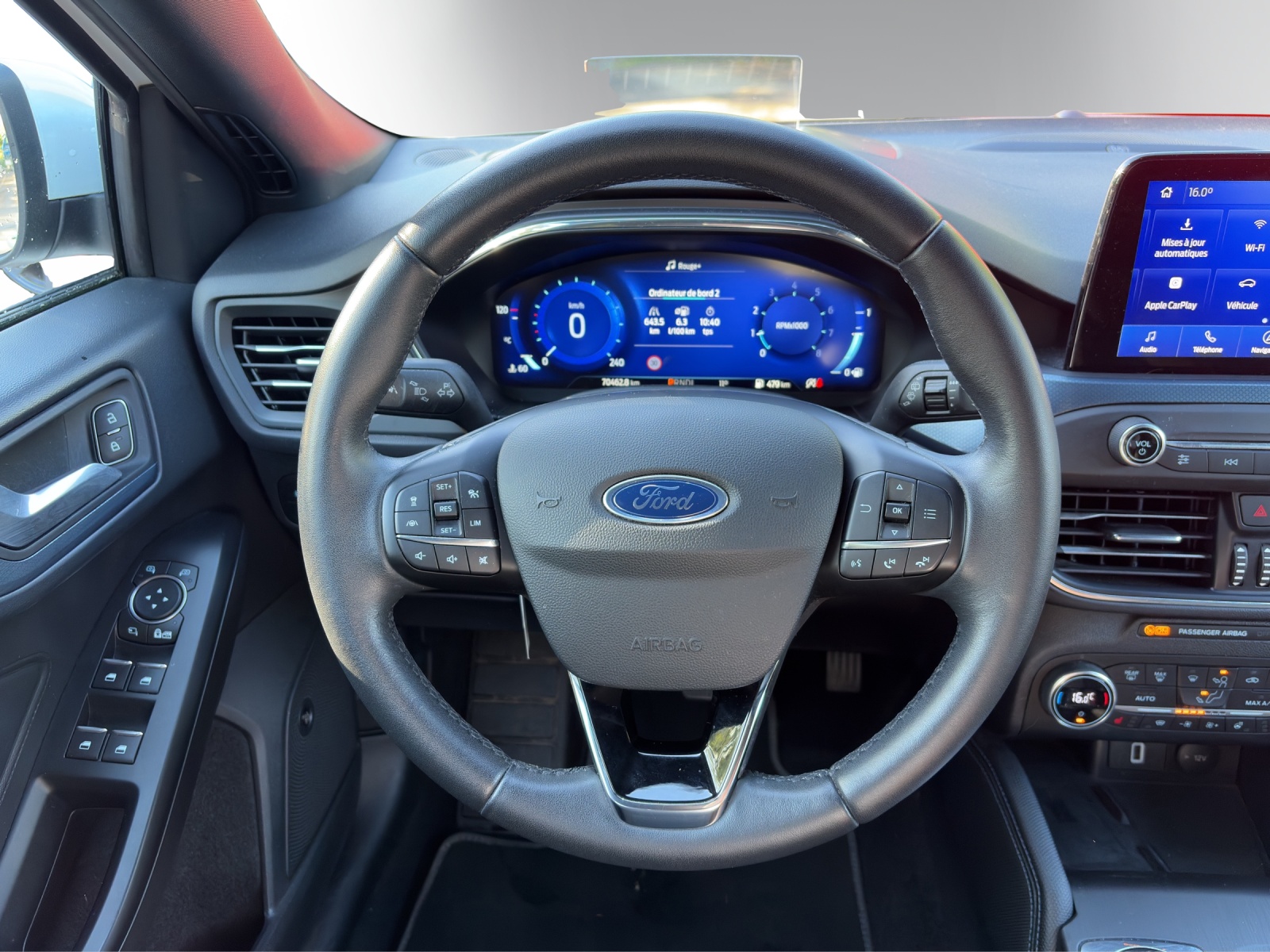 FORD Focus 1.0 SCTi Aut Act. X-image-10