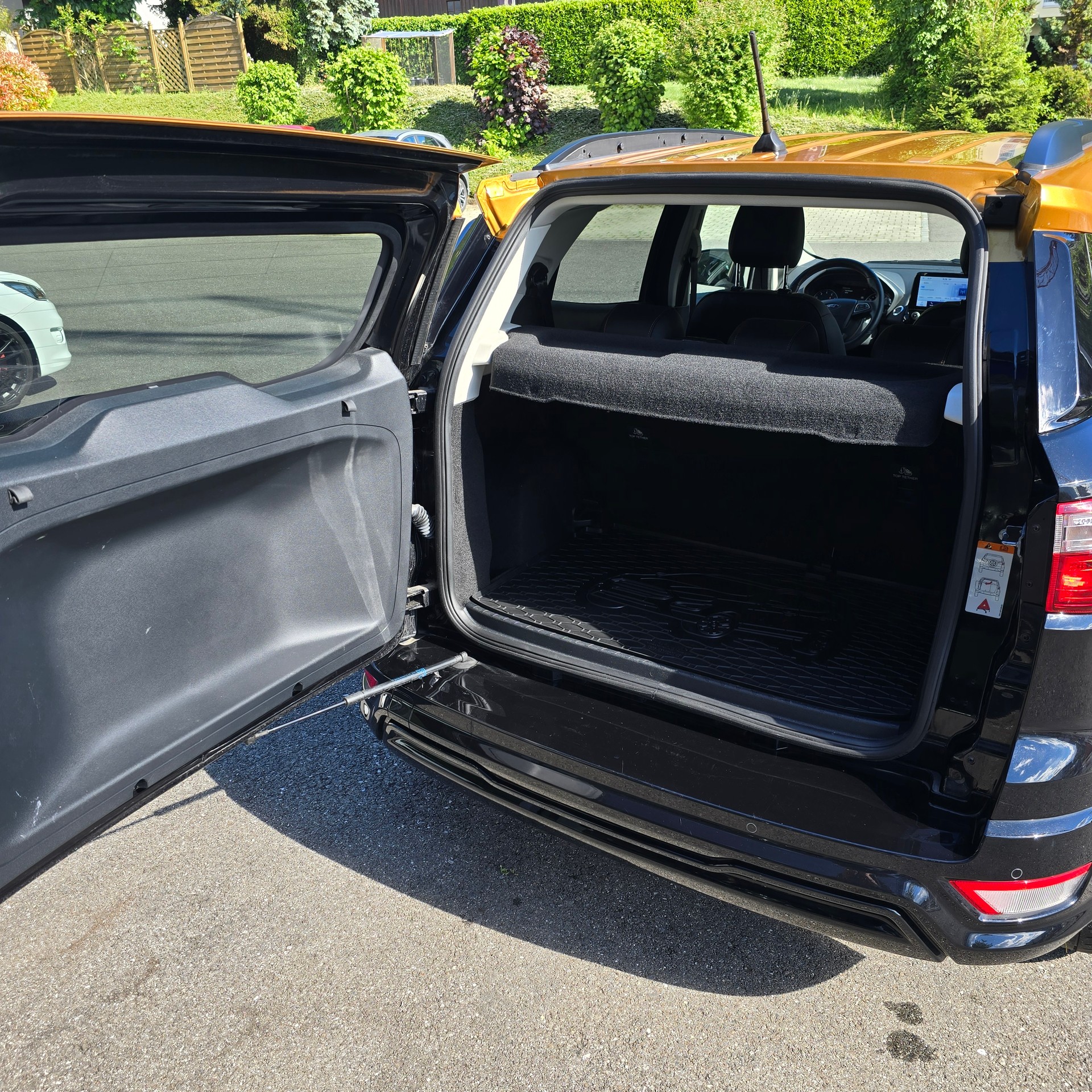 FORD EcoSport 1.0 SCTi ST-Line-image-12