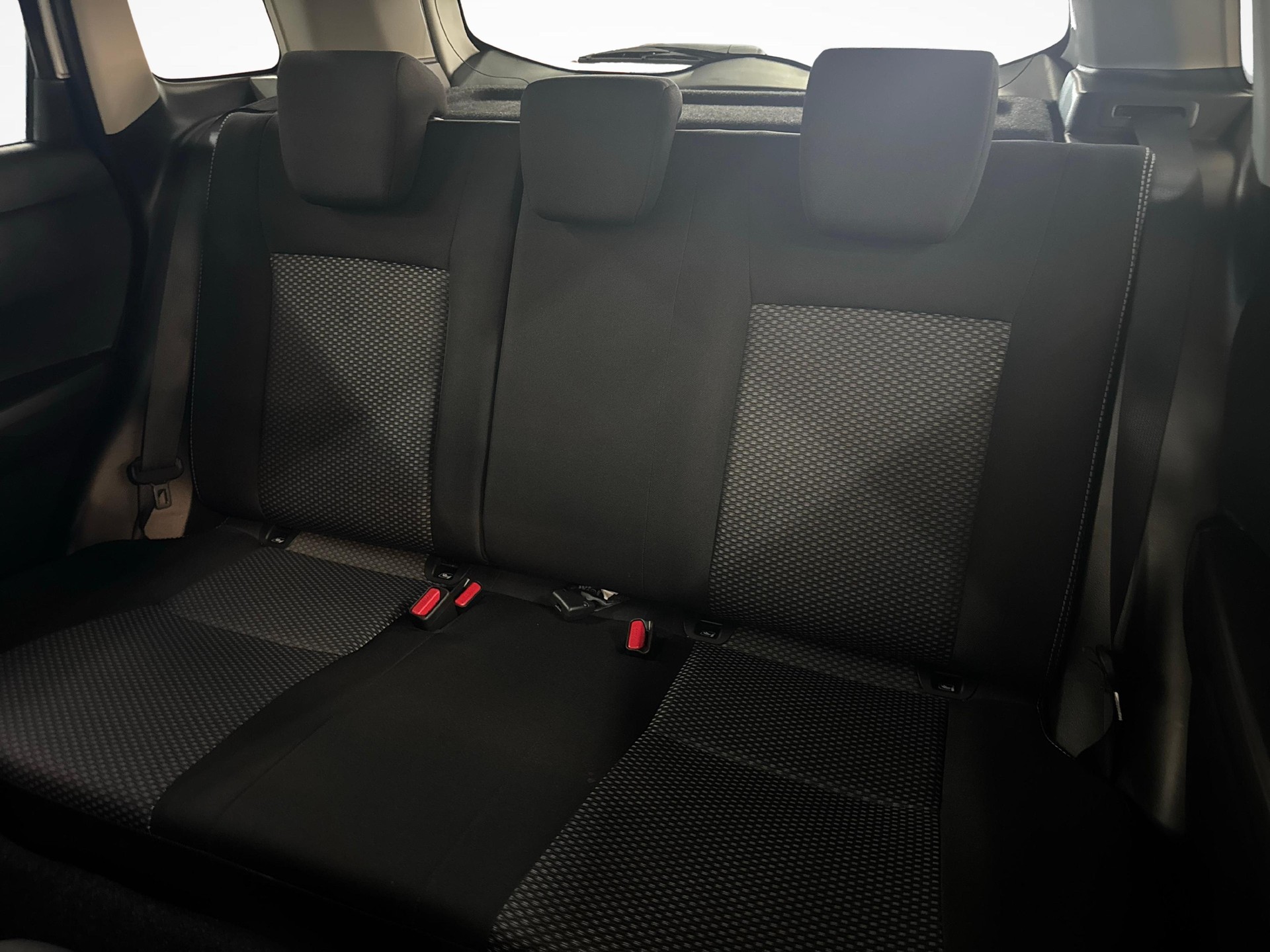 SUZUKI Vitara 1.4 T Compact+ Hybrid 4x4-image-17