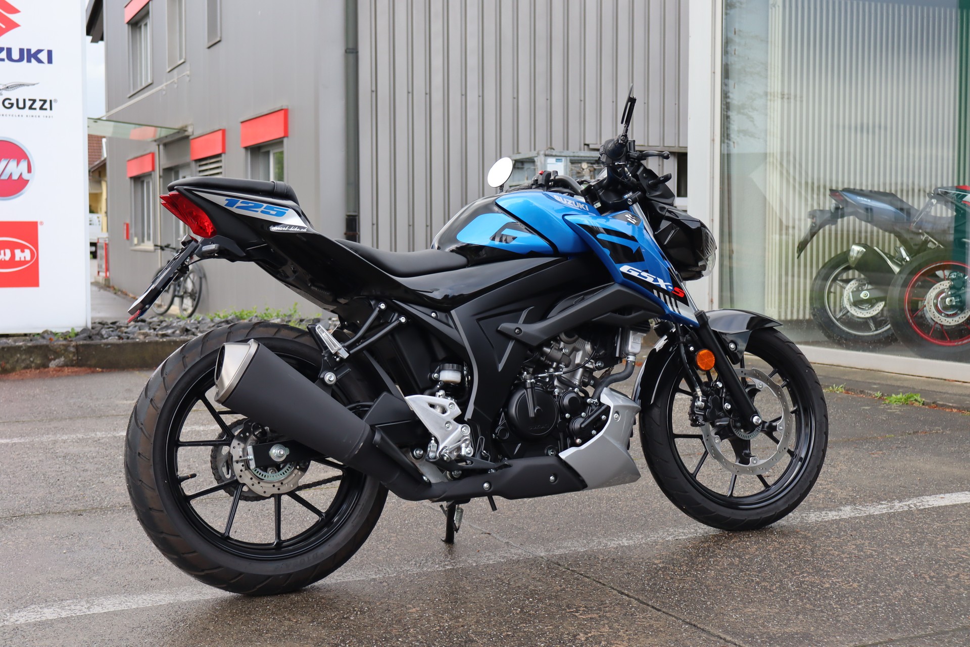 SUZUKI GSX-S 125 ABS-image-2