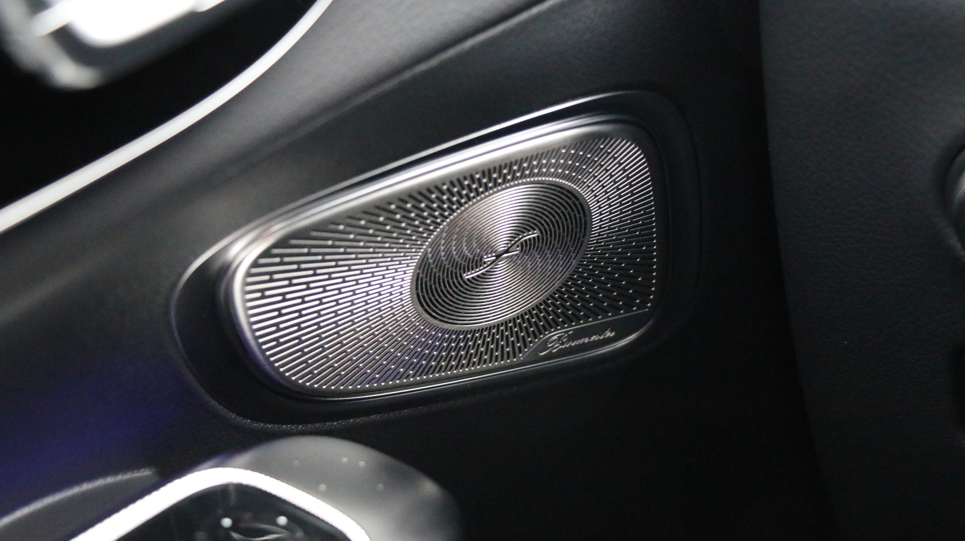 MERCEDES-BENZ GLC 200 4Matic 9G-Tronic-image-11