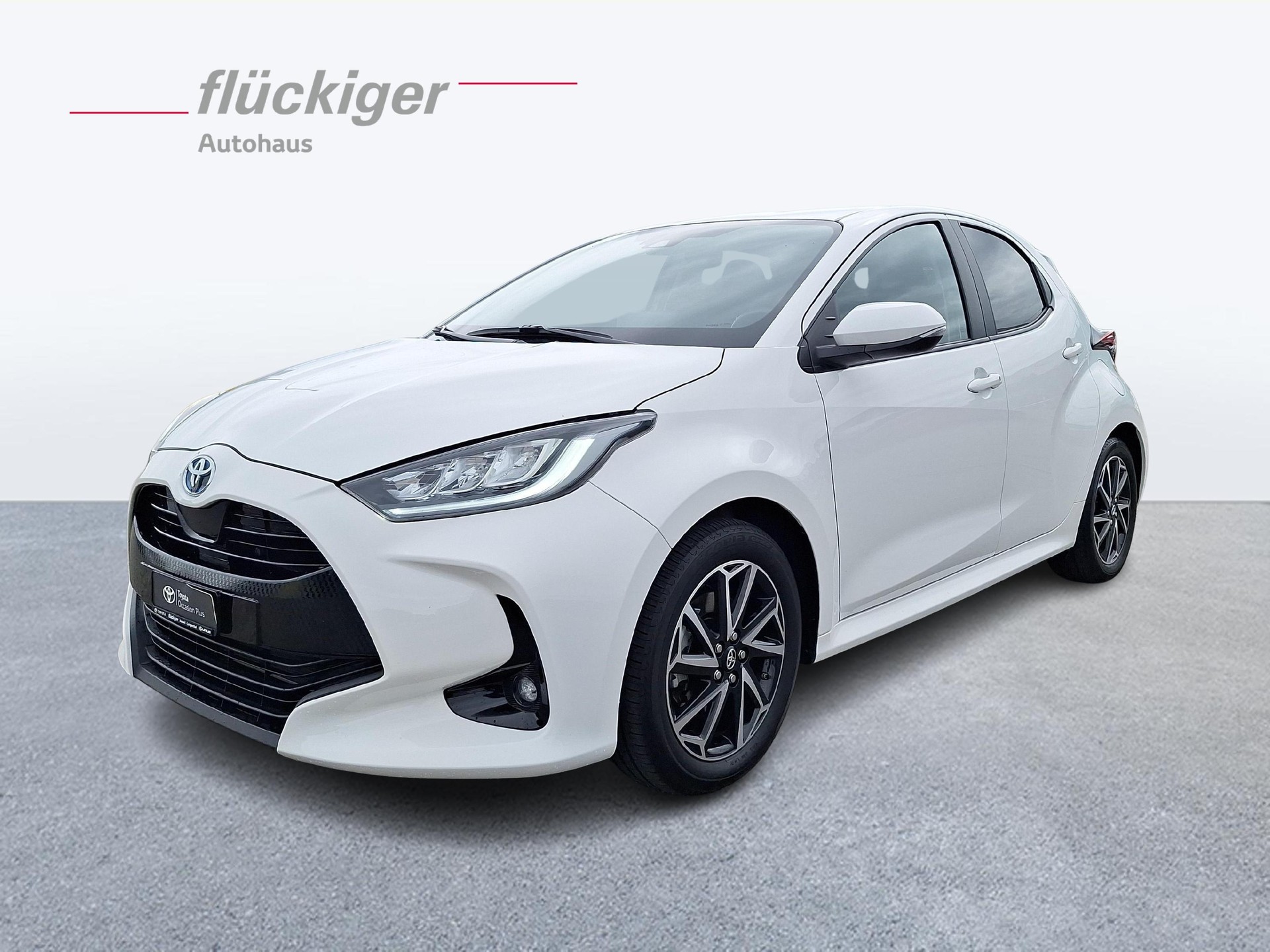 TOYOTA Yaris 1.5 VVT-i HSD Trend