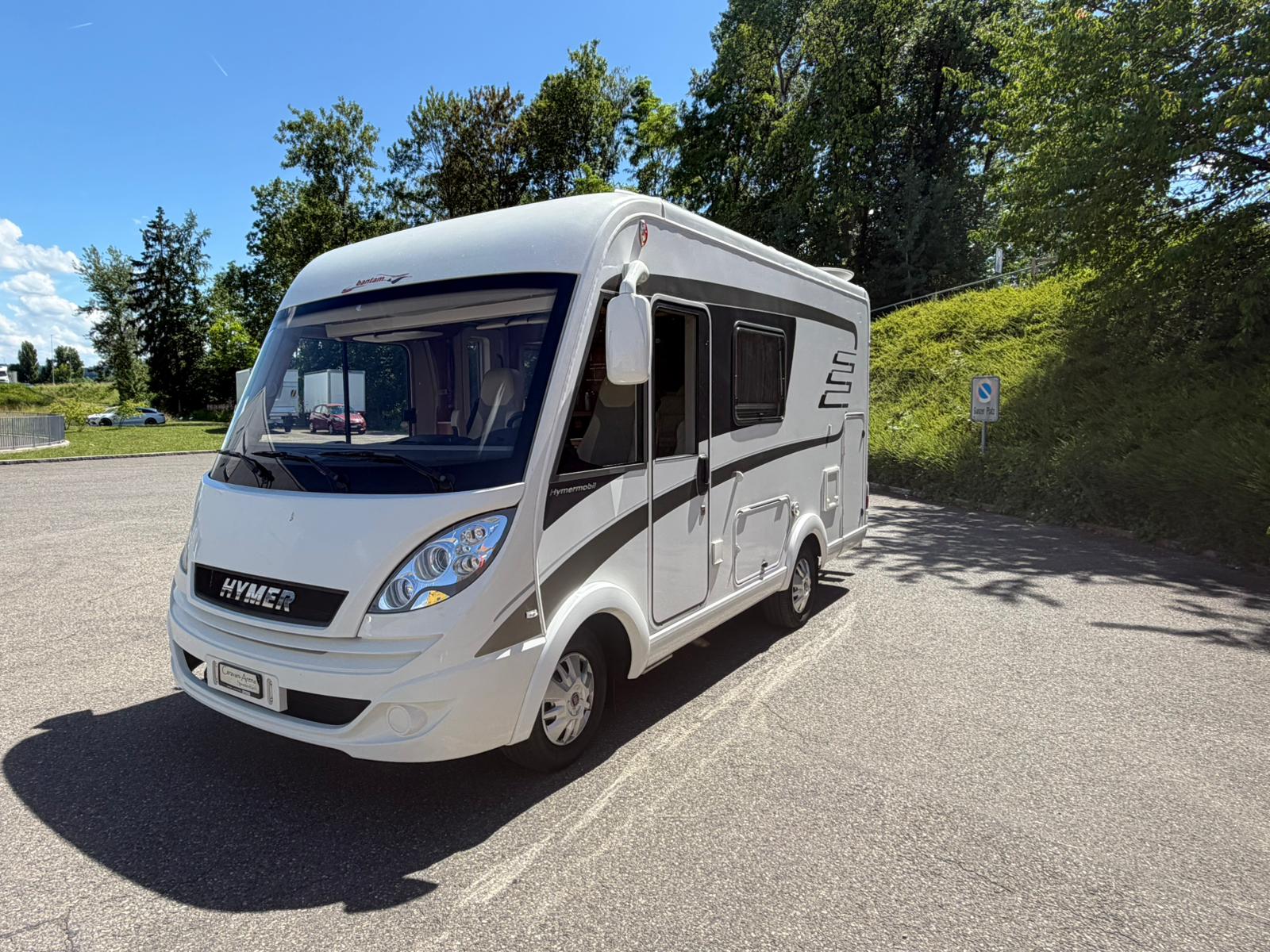 HYMER Fiat 2.3 JTD Hymer Automat Querbett 6 Meter TOP ZUSTAND-showroom-element-1