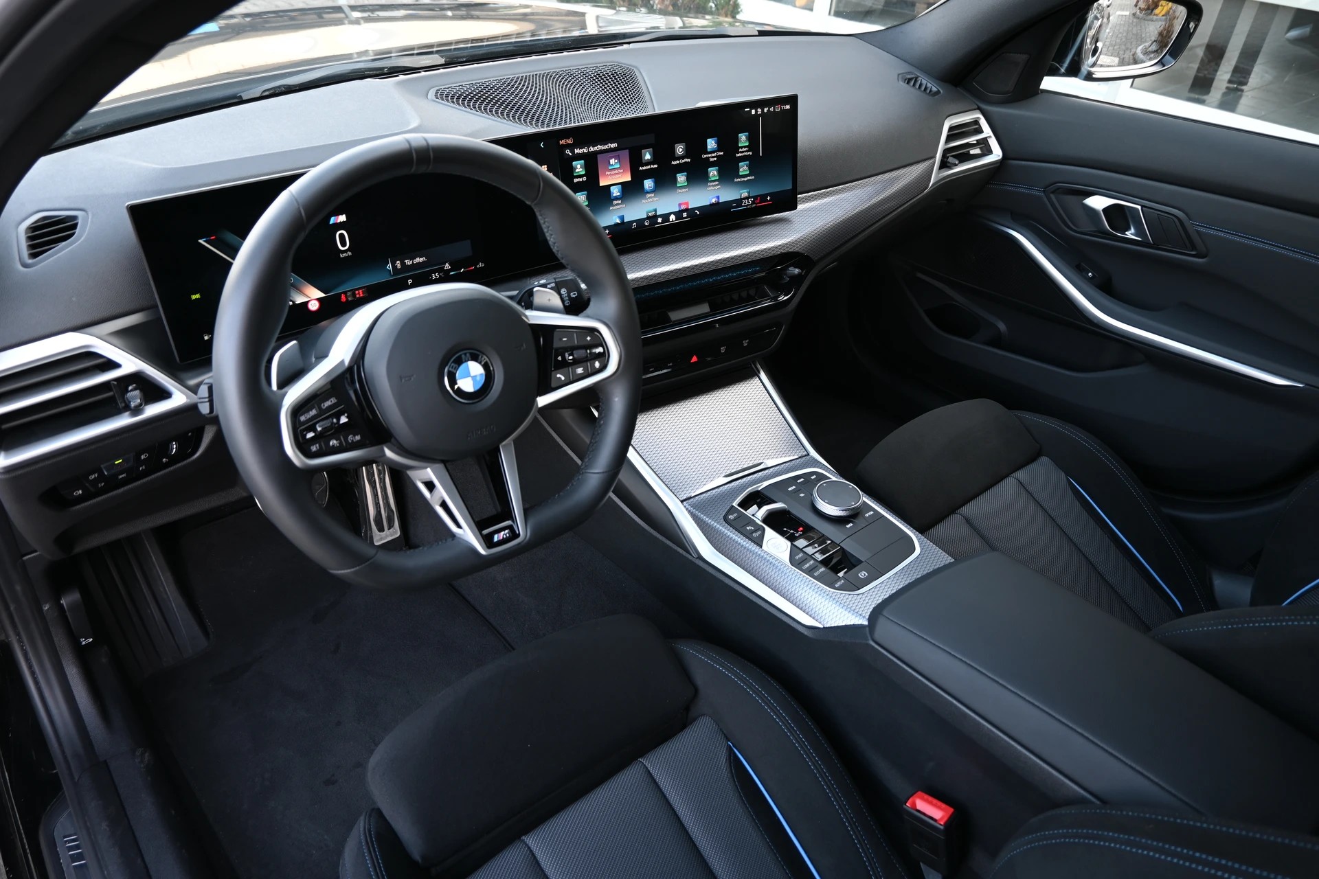 BMW 330i Touring xDrive Steptronic M Sport 4x4 Automat-image-8